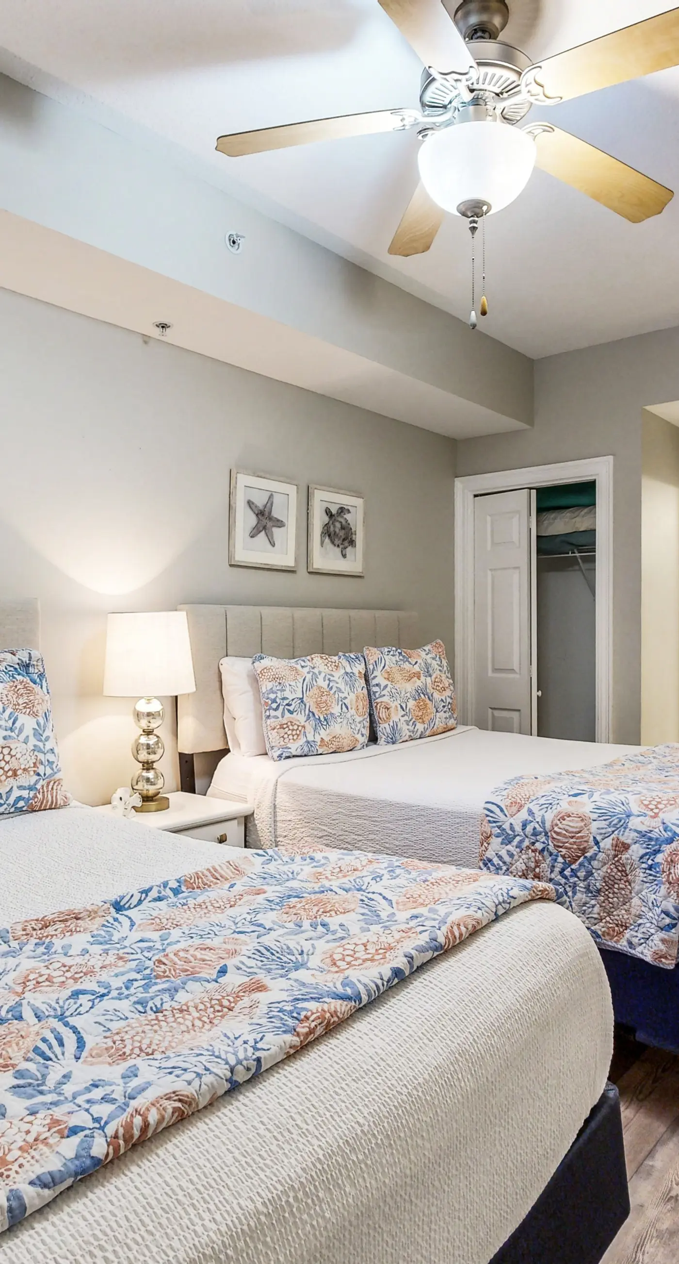 Gulf-front condo with washer/dryer, pools, hot tub, fitness room, & beach access