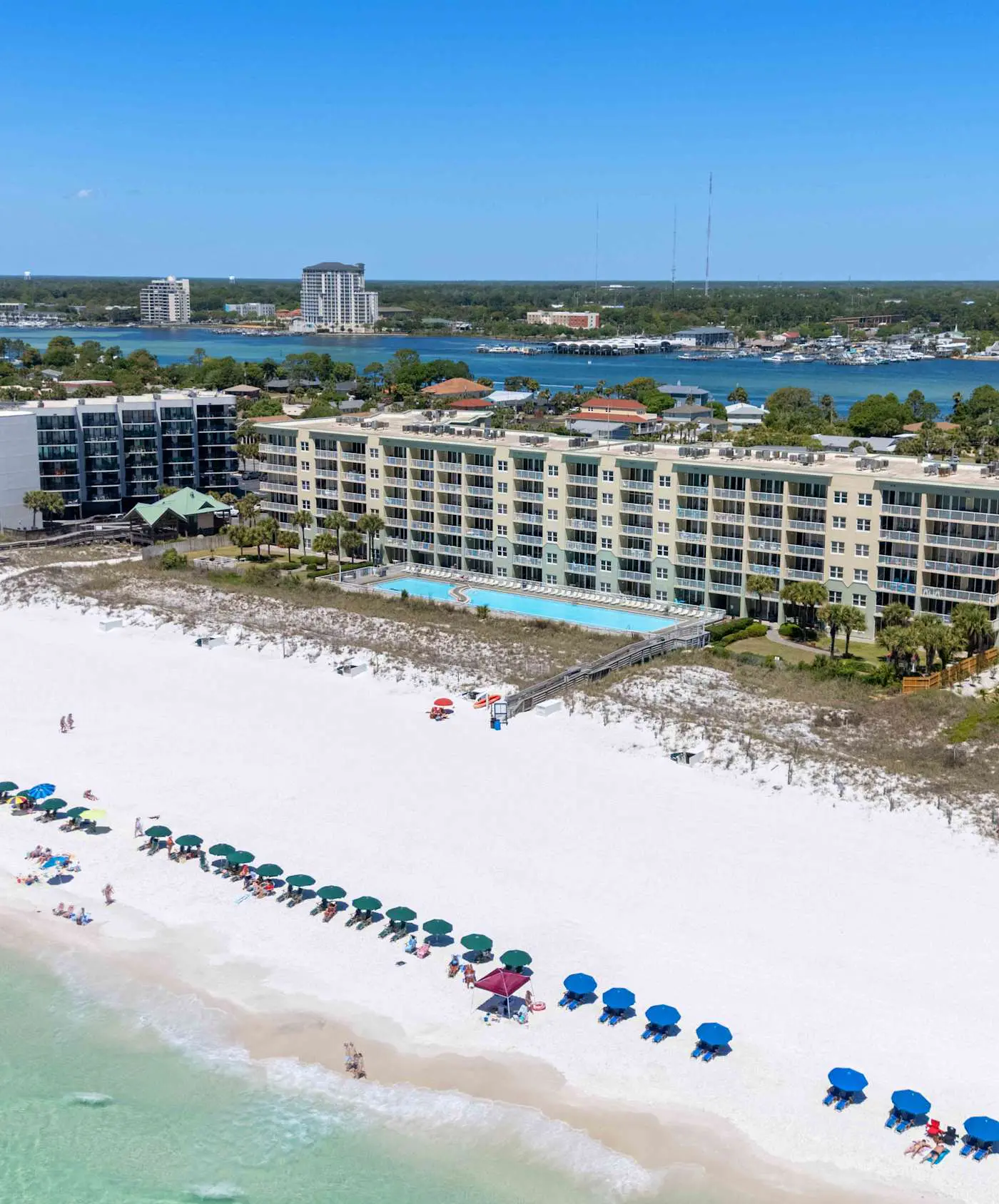 Fourth Floor Oceanfront Condo with Shared Pool, High-Speed WiFi, & Central AC