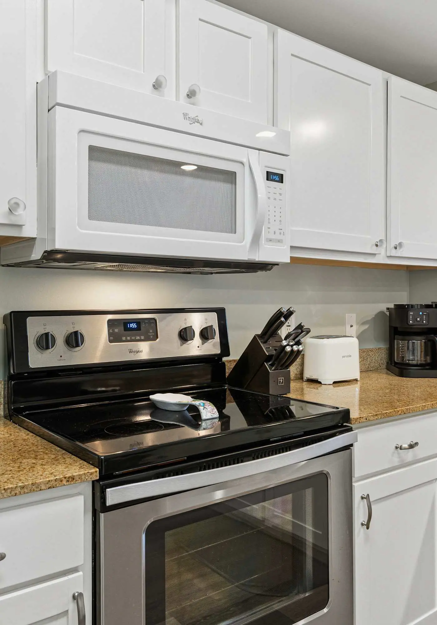 Fourth Floor Oceanfront Condo with Shared Pool, High-Speed WiFi, & Central AC