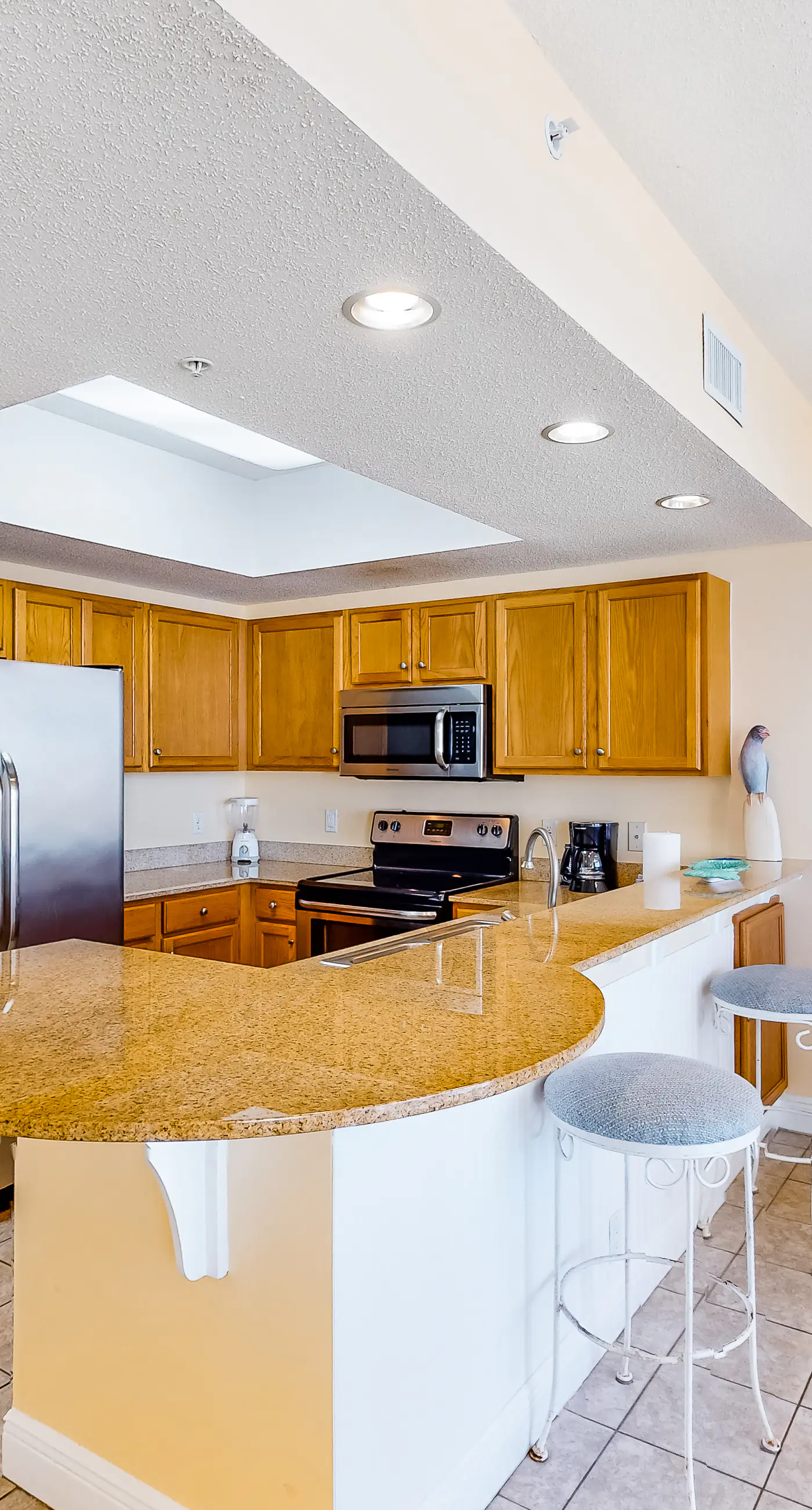 Spacious coastal condo on Okaloosa Island with Gulf-front views - steps to beach