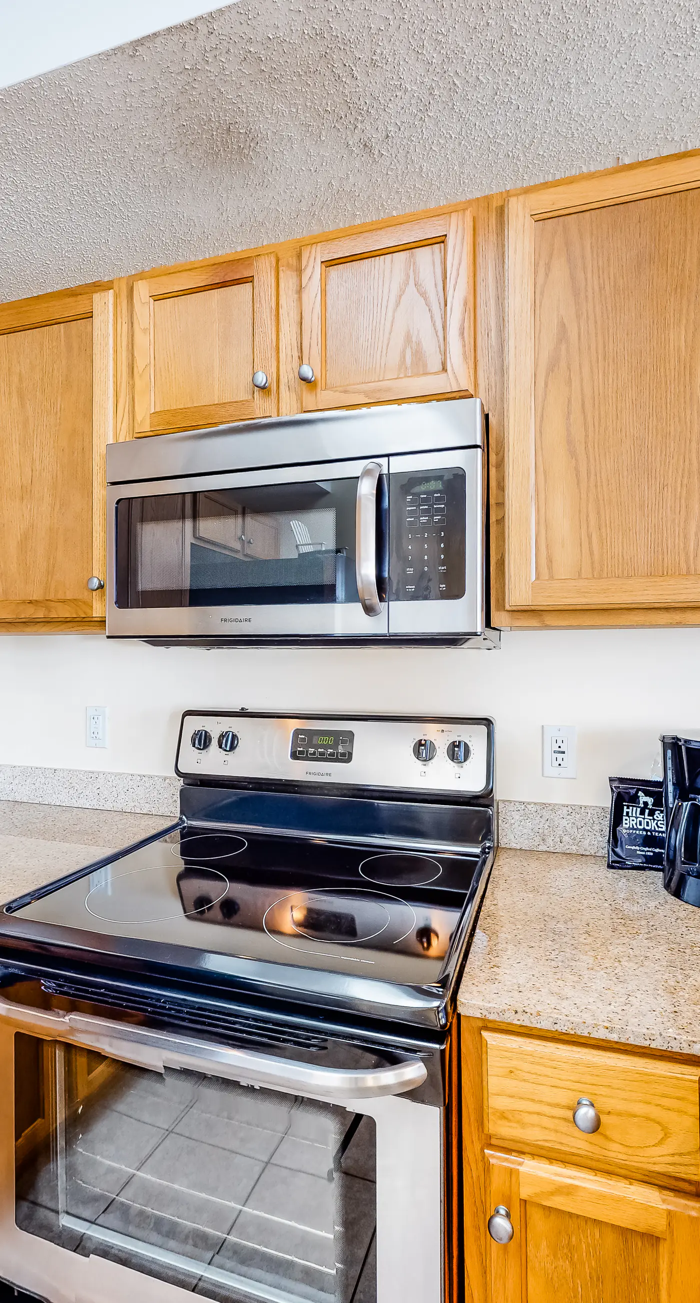 Spacious coastal condo on Okaloosa Island with Gulf-front views - steps to beach