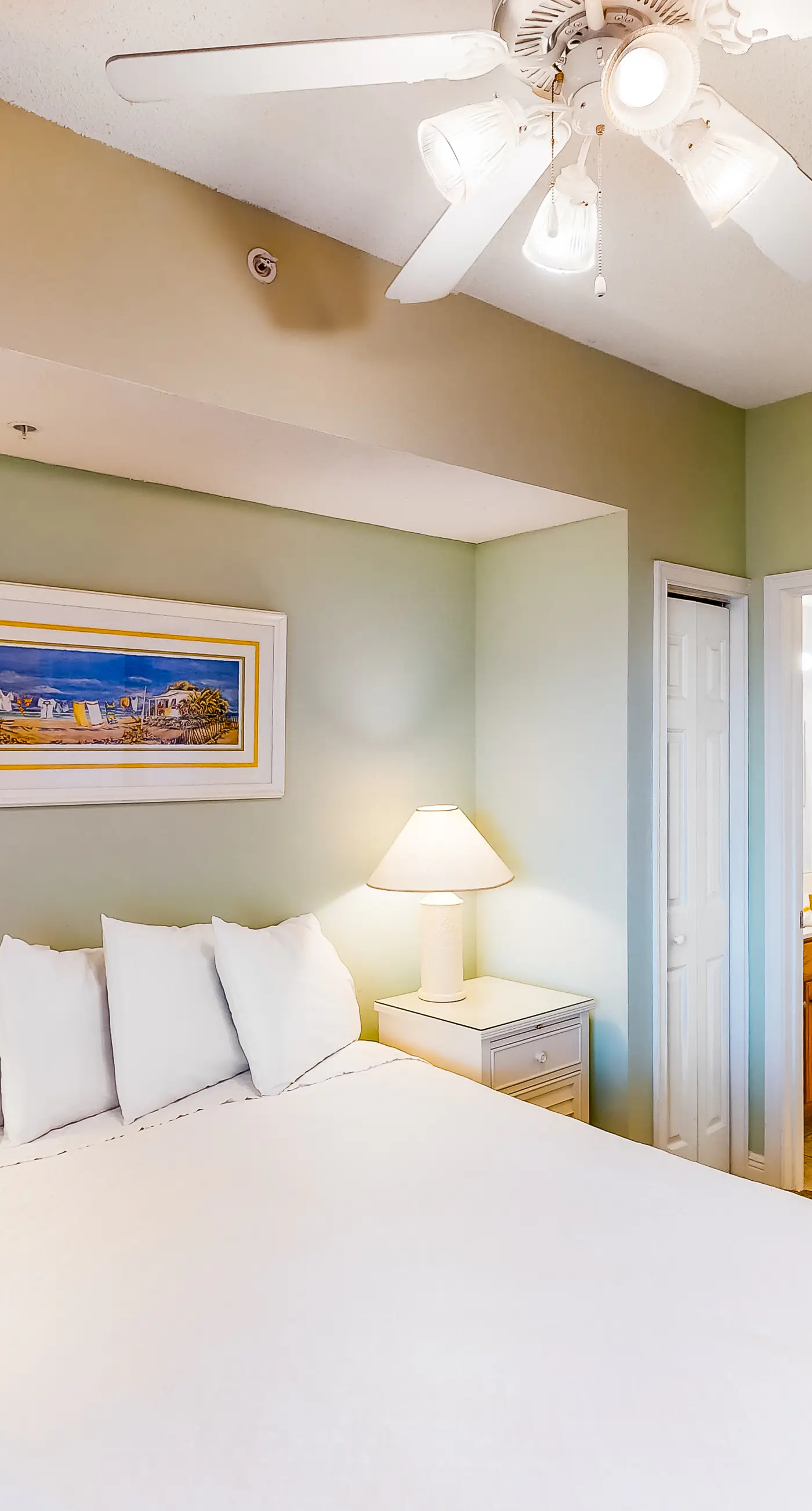 Spacious coastal condo on Okaloosa Island with Gulf-front views - steps to beach