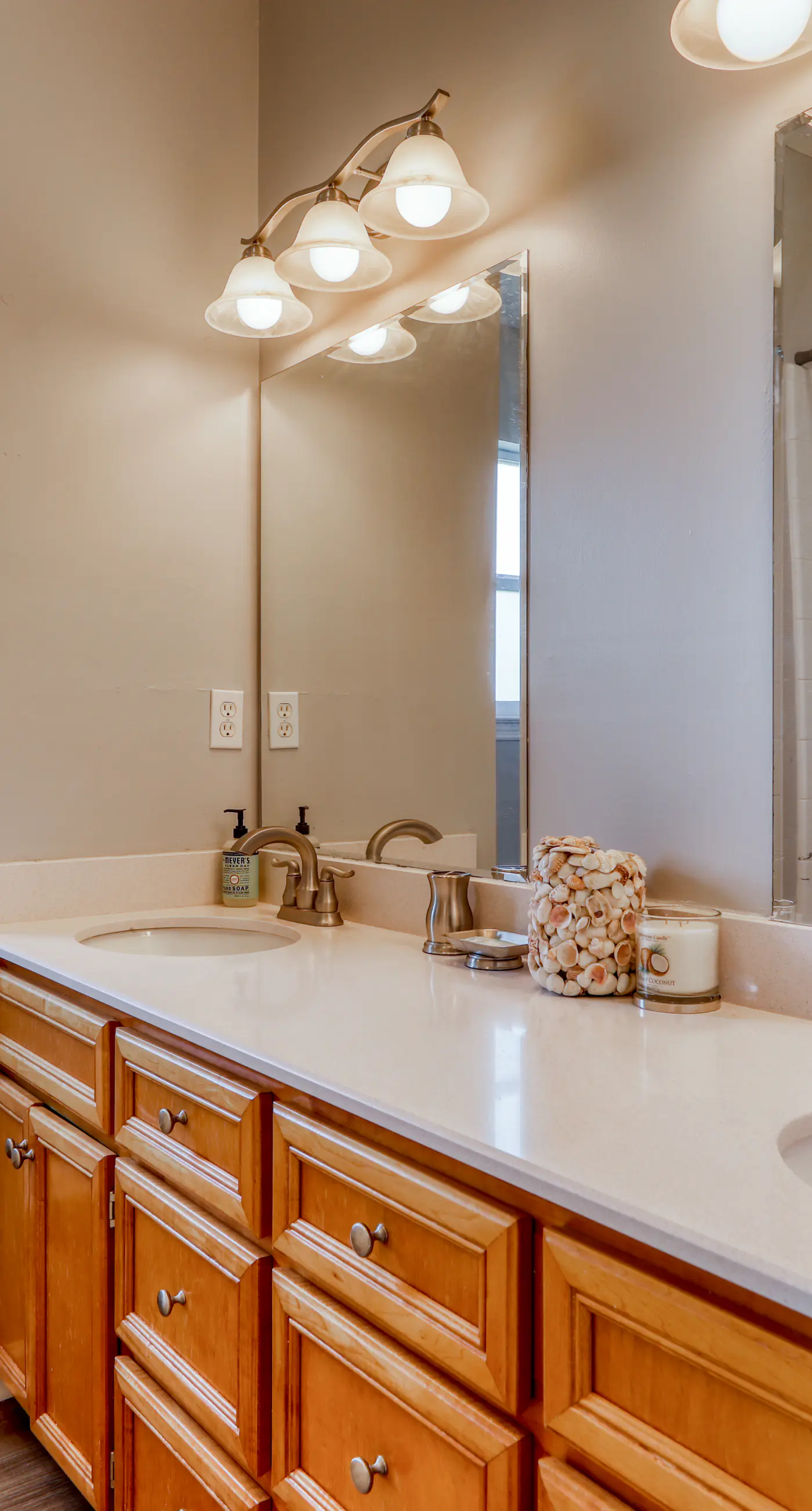 Dog-friendly coastal home w/ a game room and covered patio