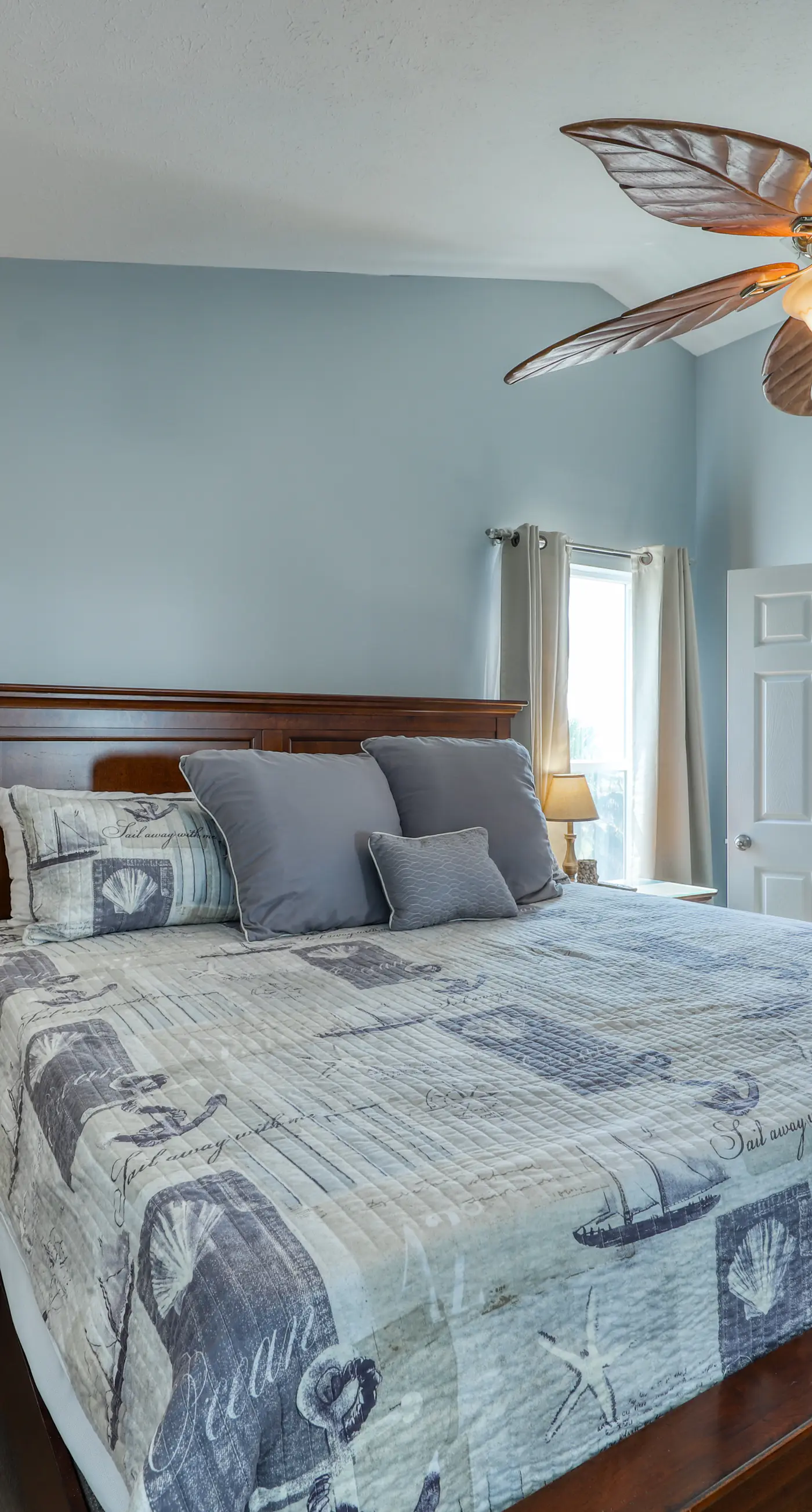 Dog-friendly coastal home w/ a game room and covered patio