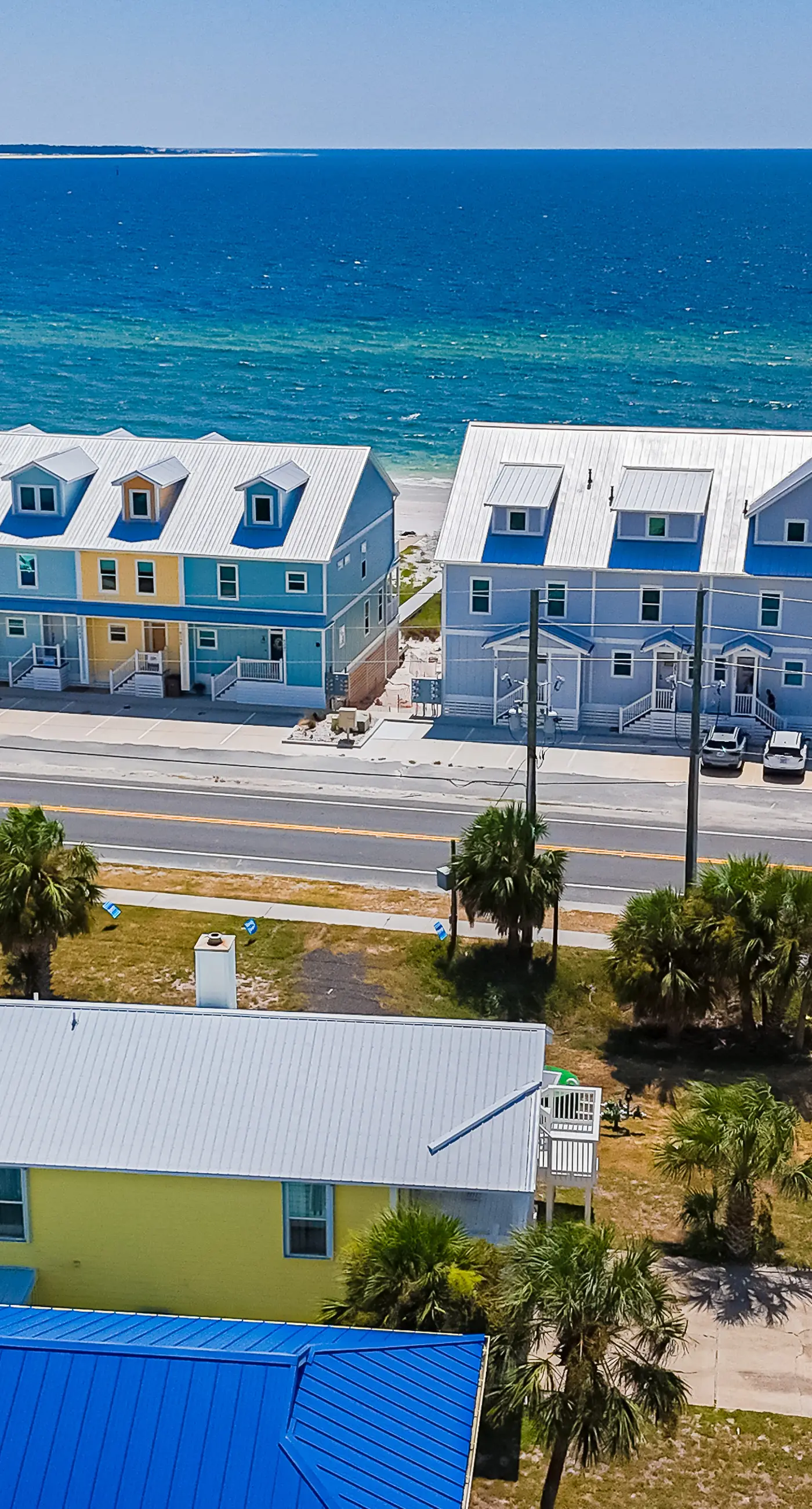 Dog-friendly coastal home w/ a game room and covered patio