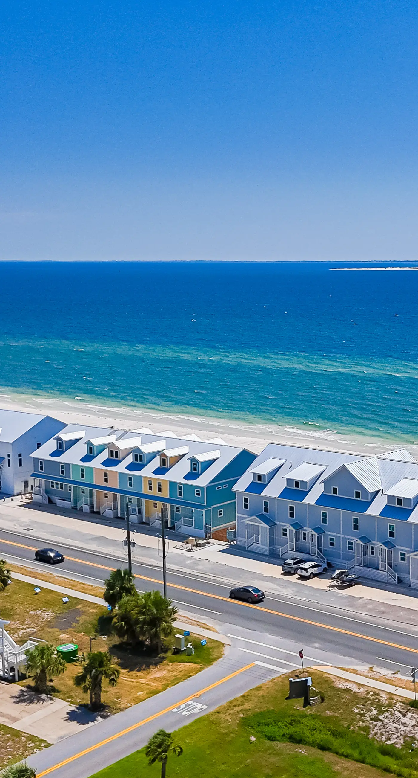 Dog-friendly coastal home w/ a game room and covered patio