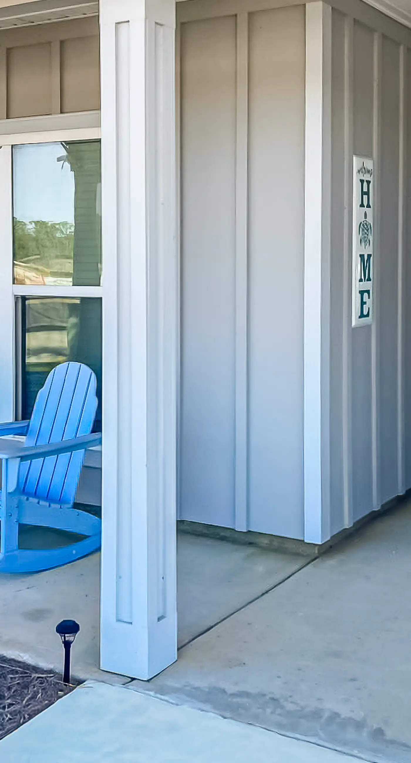 Bay-side, dog-friendly getaway with pool & themed kids rooms