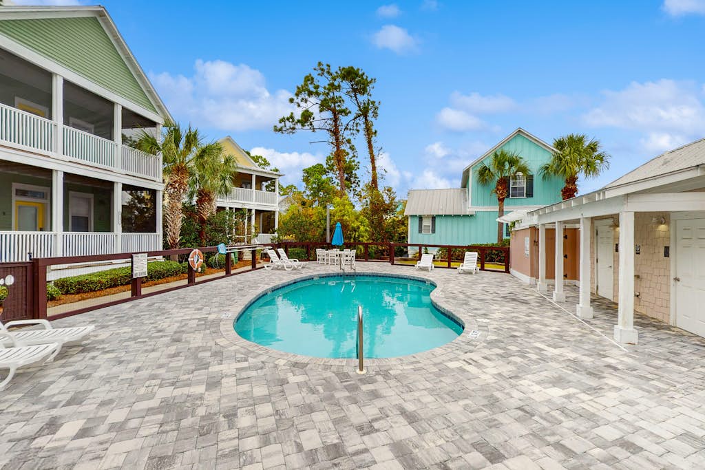 Barefoot Cottages D135 : Sandy Turtle