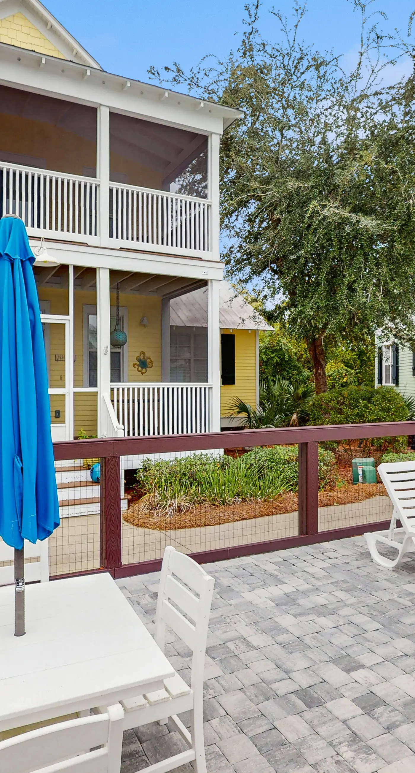 Relaxing seaside residence featuring open space and accessible beach entry