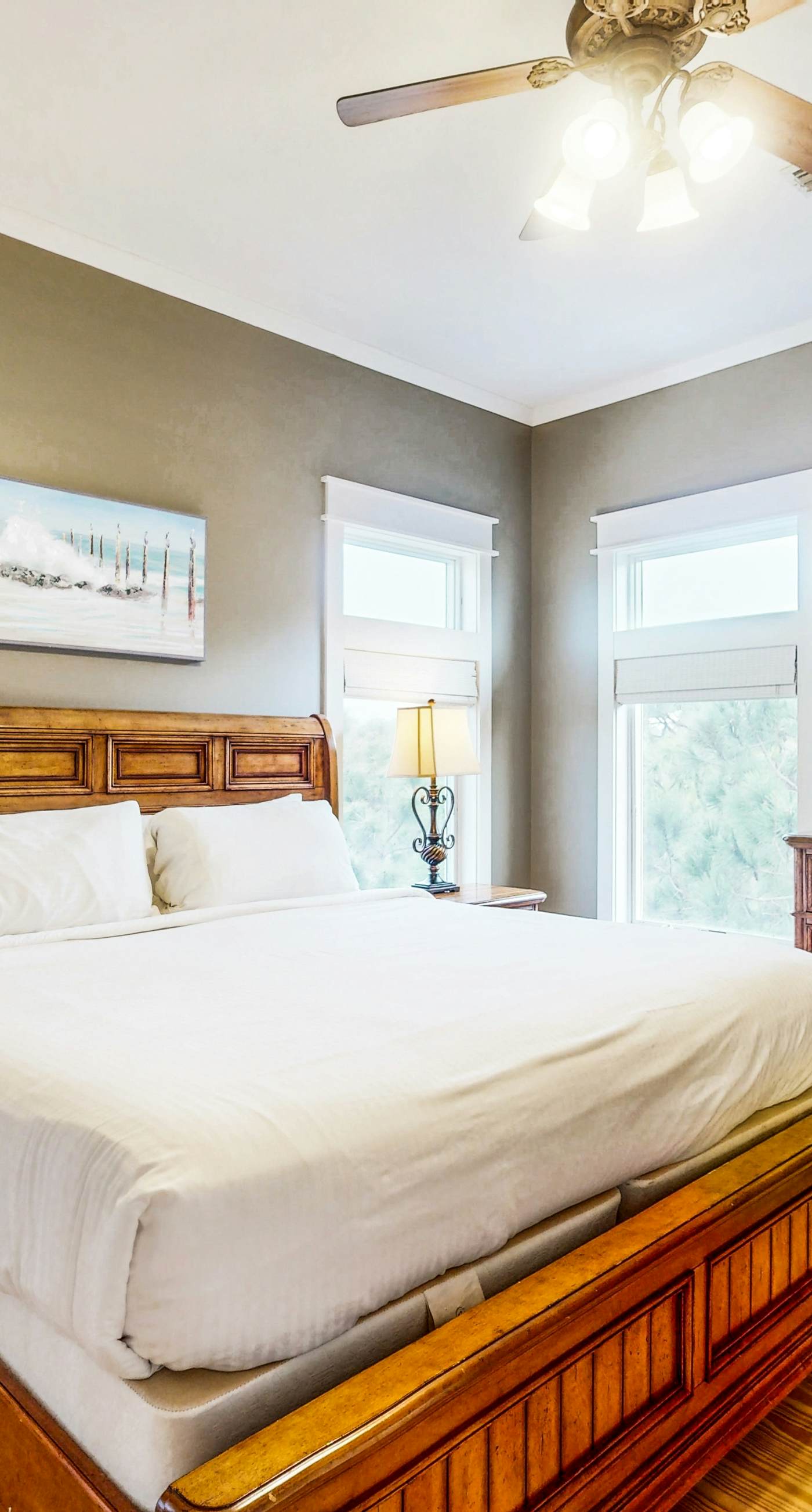 Spacious dog-friendly home w/pool, hot tub, access to tennis, pickle ball, pools