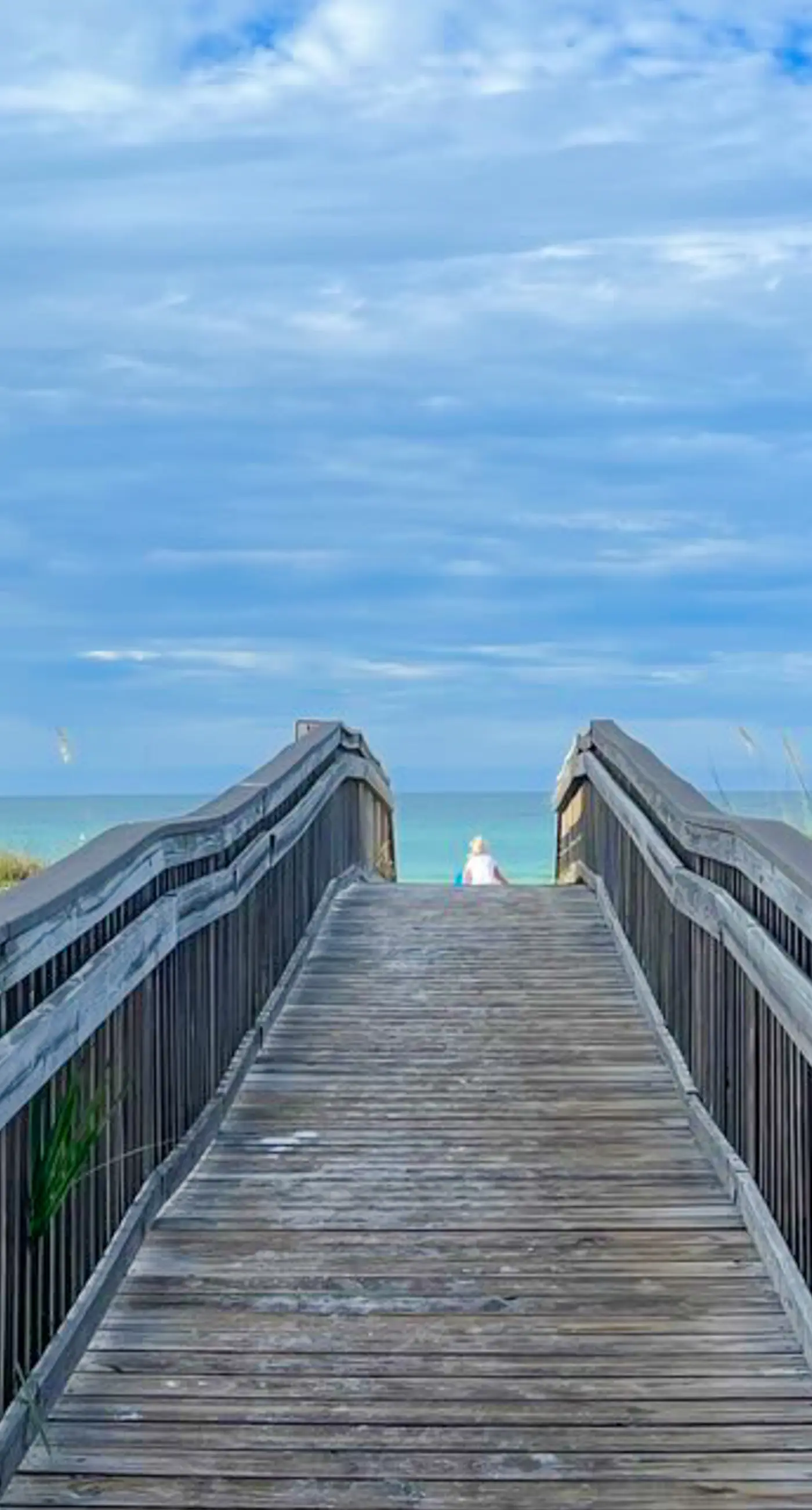 Gulf view & beachfront condo with balcony, pool, tennis, & gym