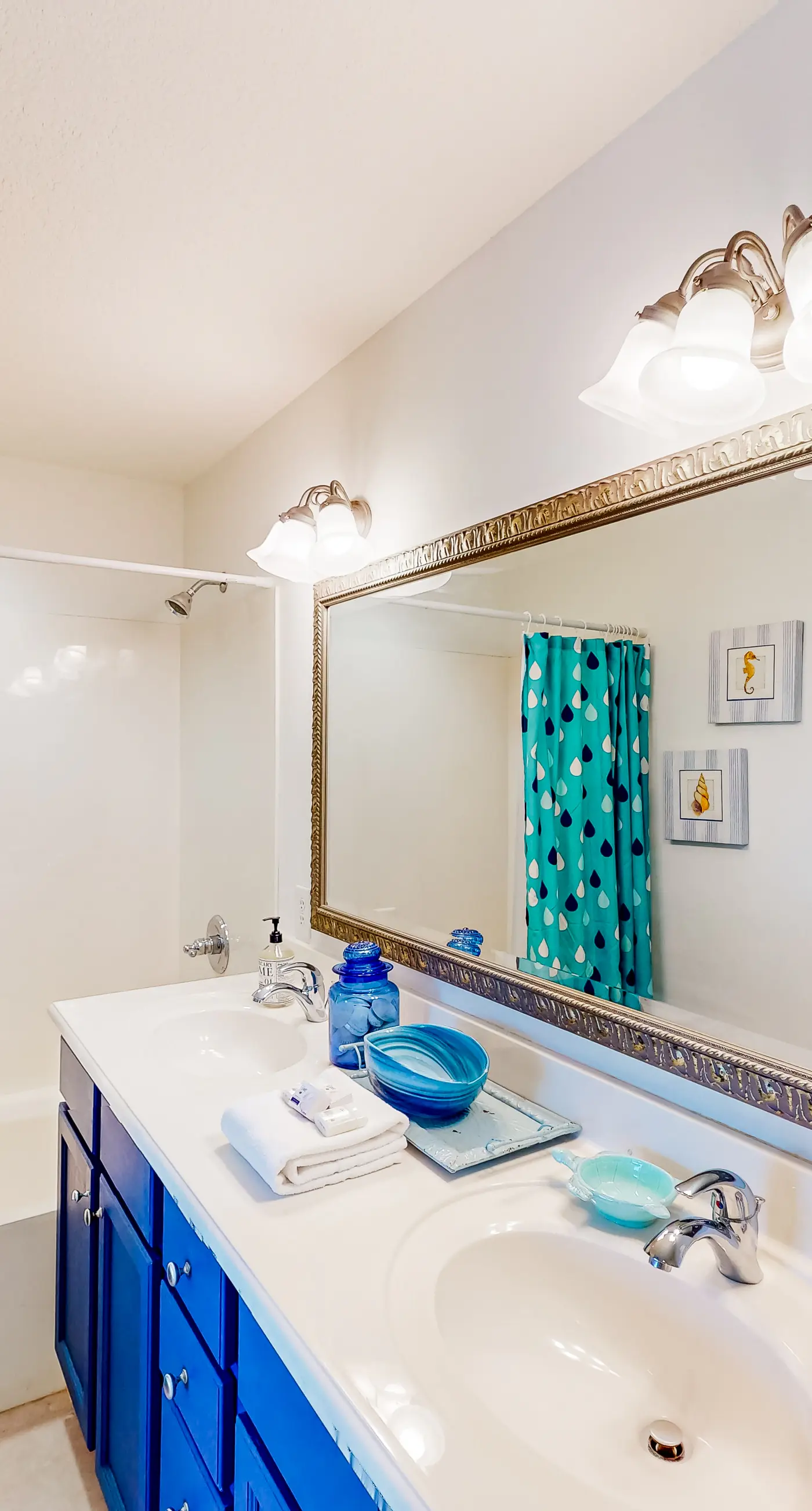 Sunny nautical condo with on-site hot tub, pool, & gym - internet, W/D, & AC