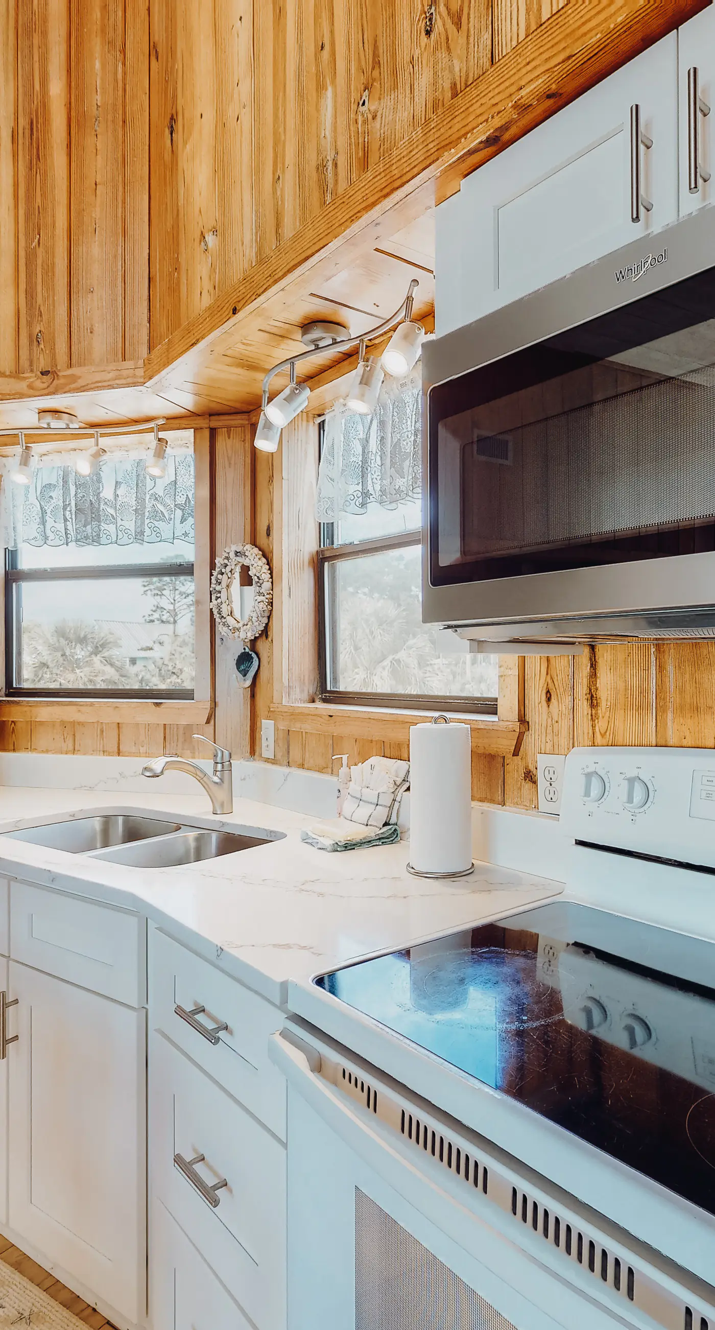 Gulf-front home with WiFi, private beach boardwalk & views - dog-friendly