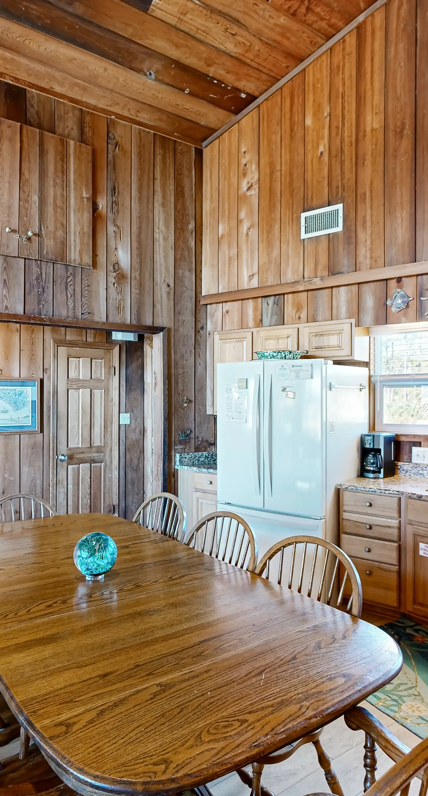 Dog-friendly gulf front home with panoramic gulf views from the sundeck