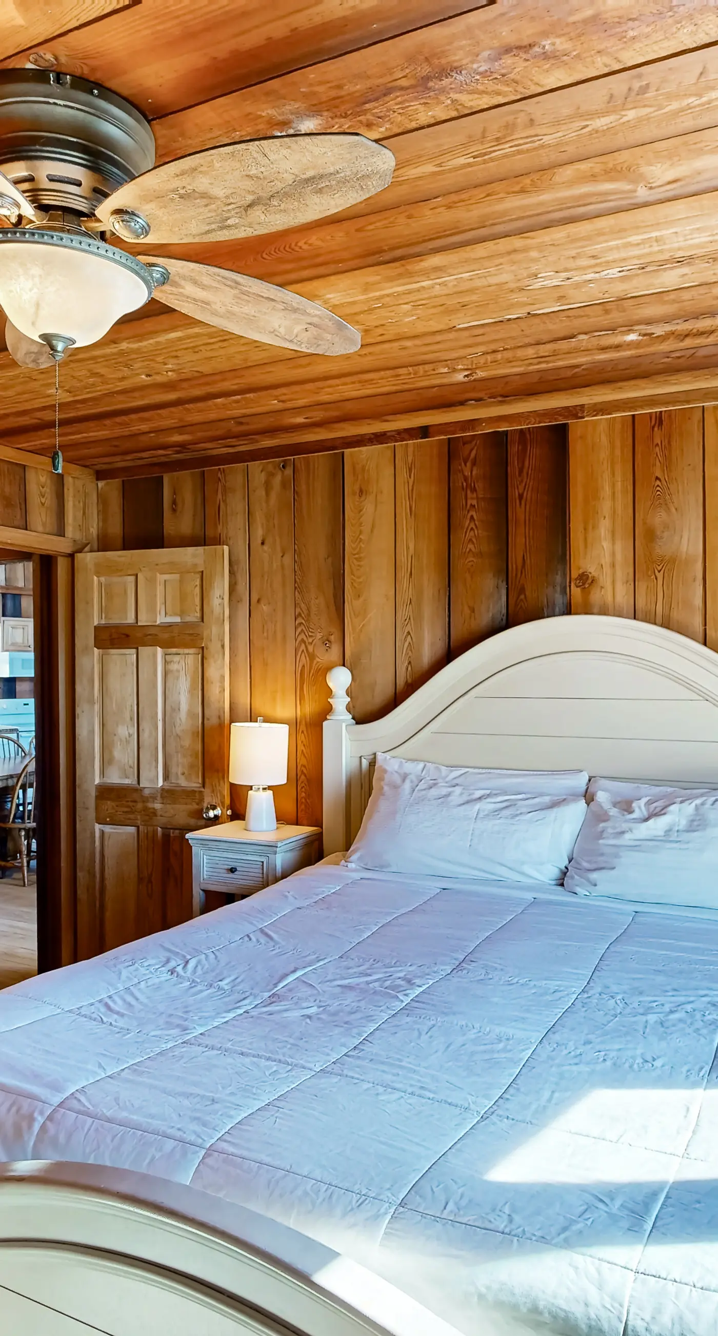 Dog-friendly gulf front home with panoramic gulf views from the sundeck