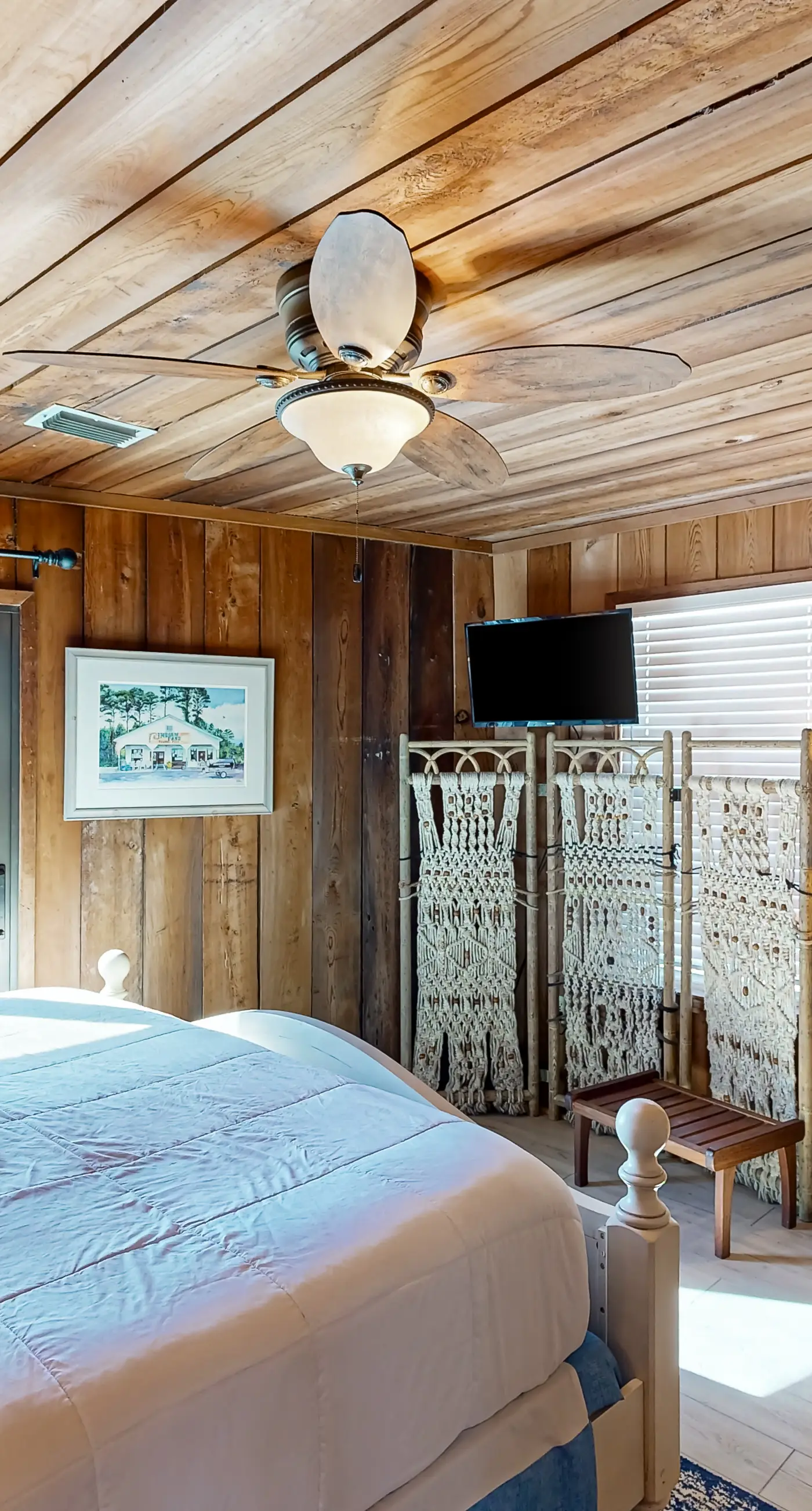 Dog-friendly gulf front home with panoramic gulf views from the sundeck