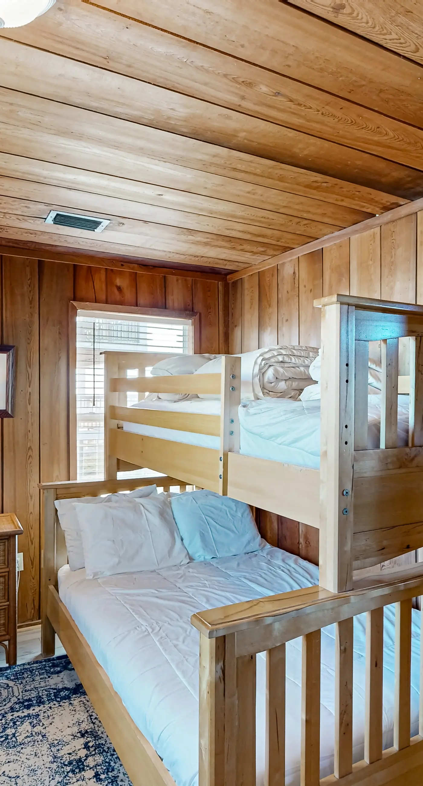 Dog-friendly gulf front home with panoramic gulf views from the sundeck