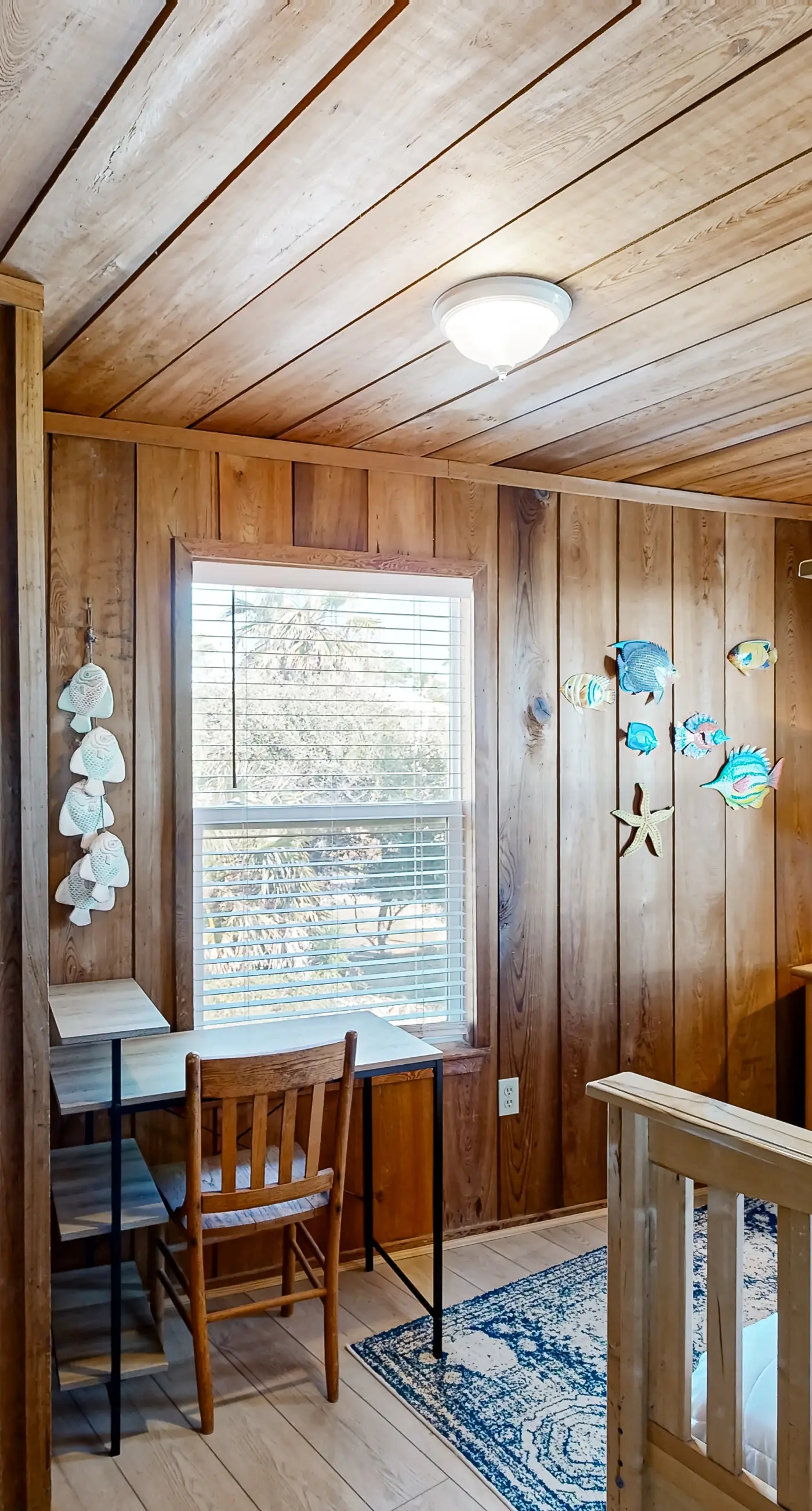 Dog-friendly gulf front home with panoramic gulf views from the sundeck