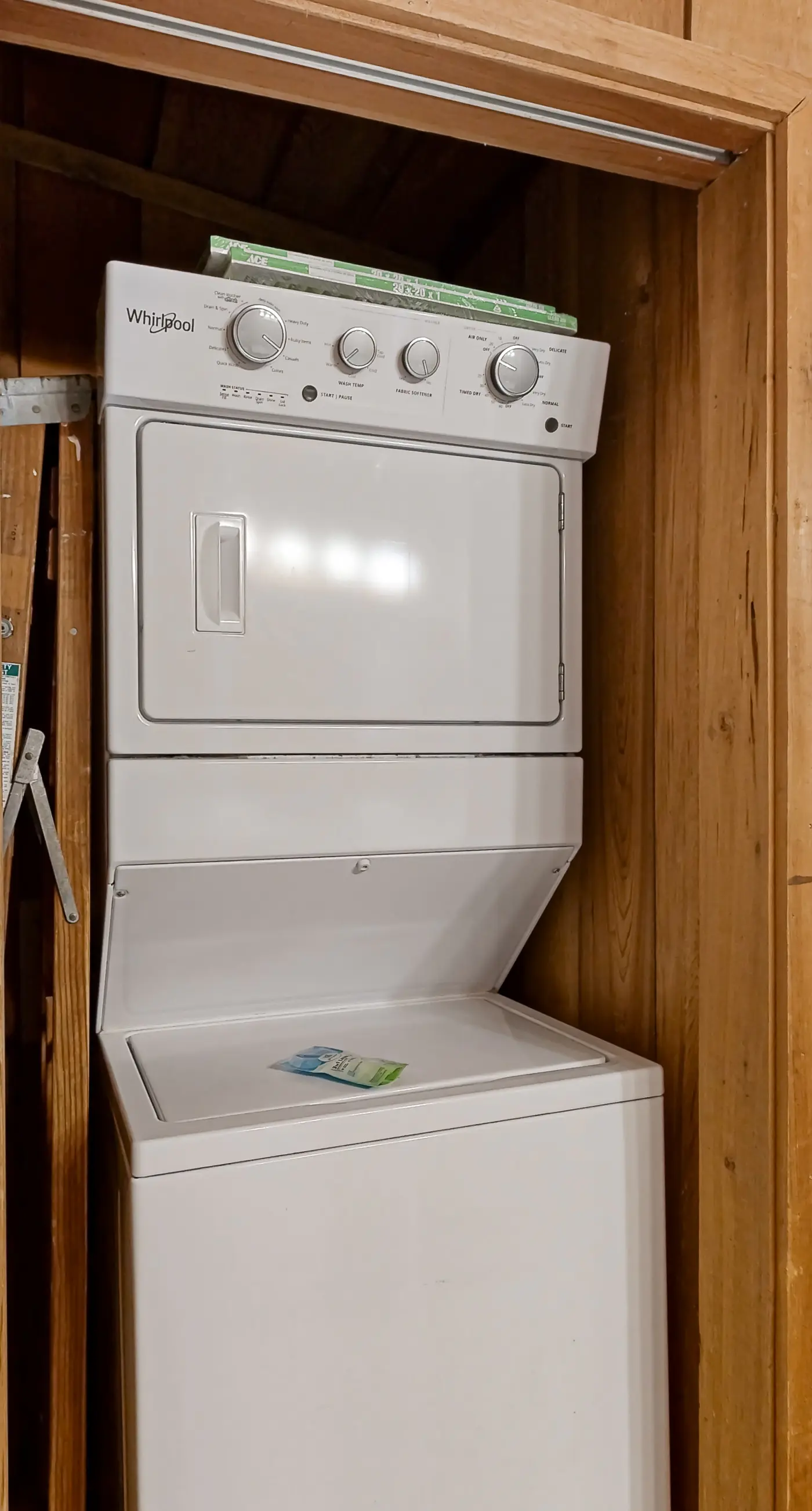 Dog-friendly gulf front home with panoramic gulf views from the sundeck