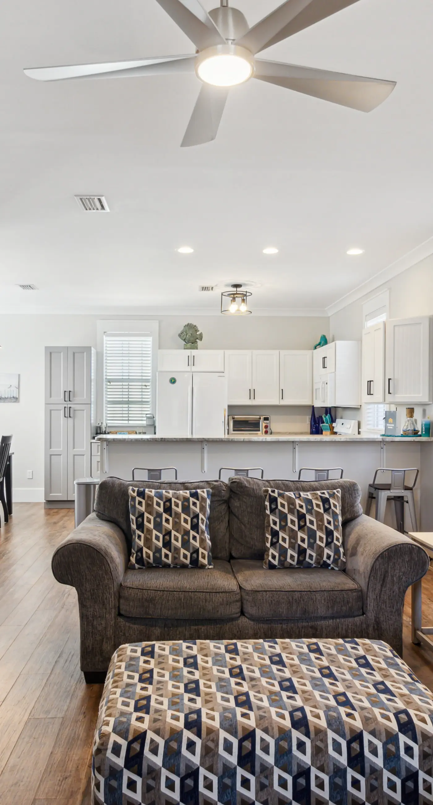 Barefoot Cottages #B8 Jasmine by the Bay