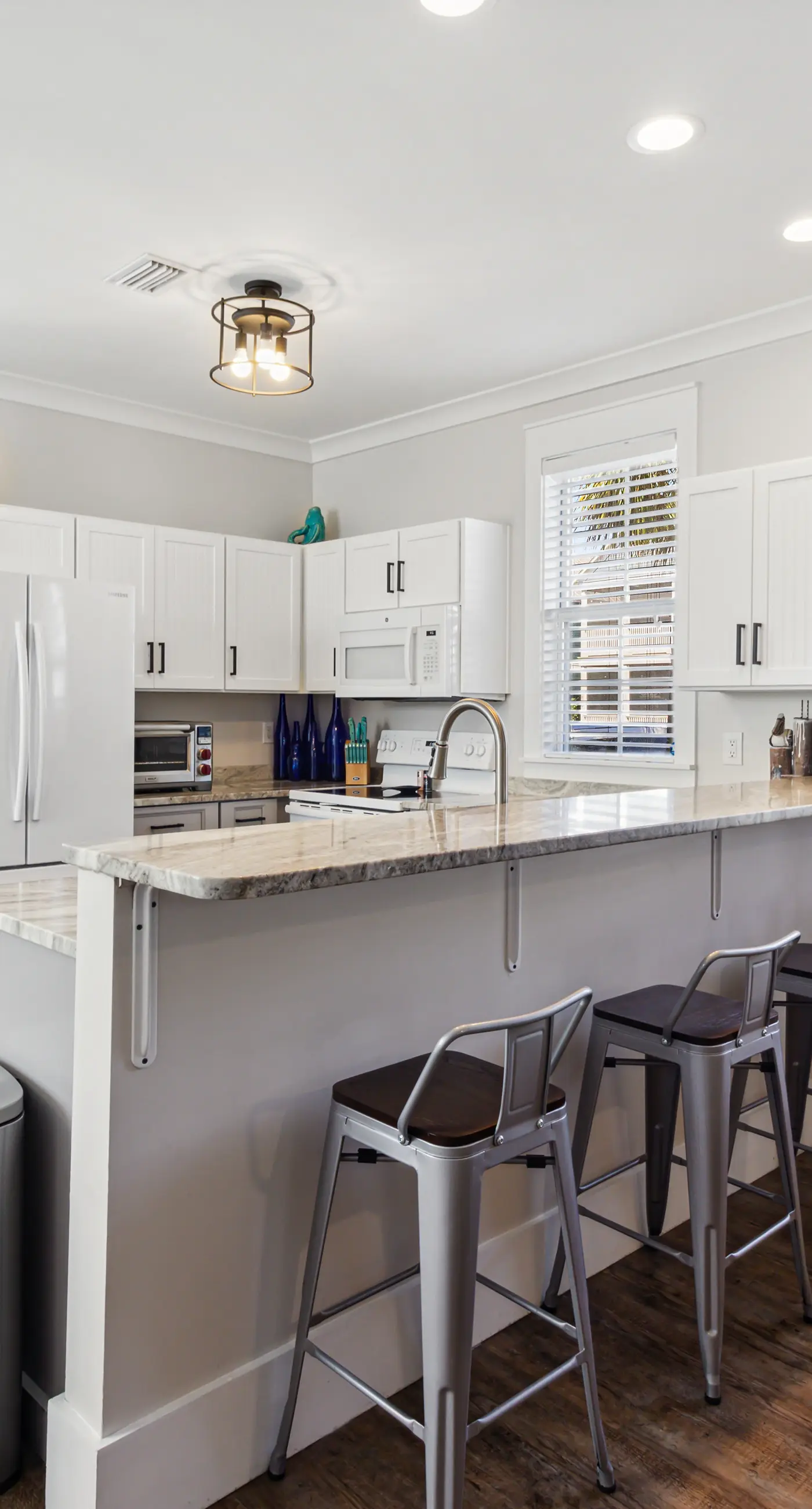 Barefoot Cottages #B8 Jasmine by the Bay