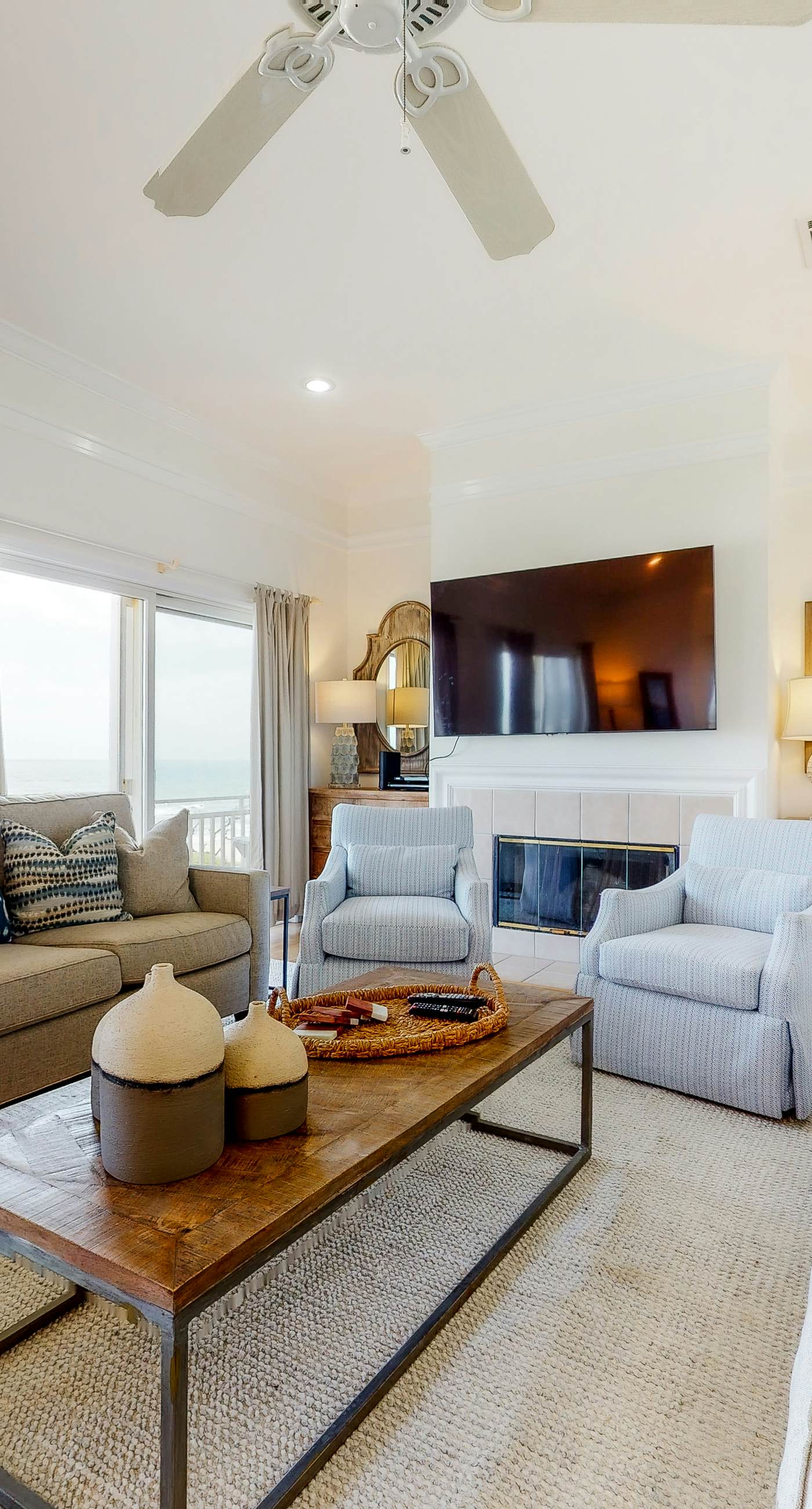 Beachfront home with elevator, beach gear, on-site neiborhood pool, tennis & fitness room