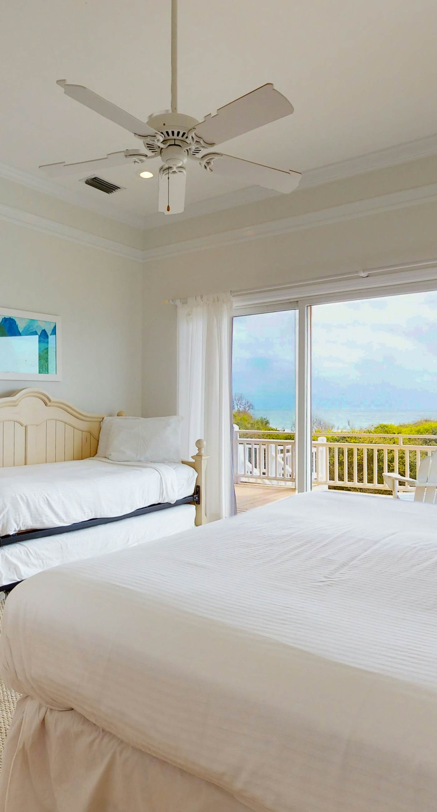 Beachfront home with elevator, beach gear, on-site neiborhood pool, tennis & fitness room