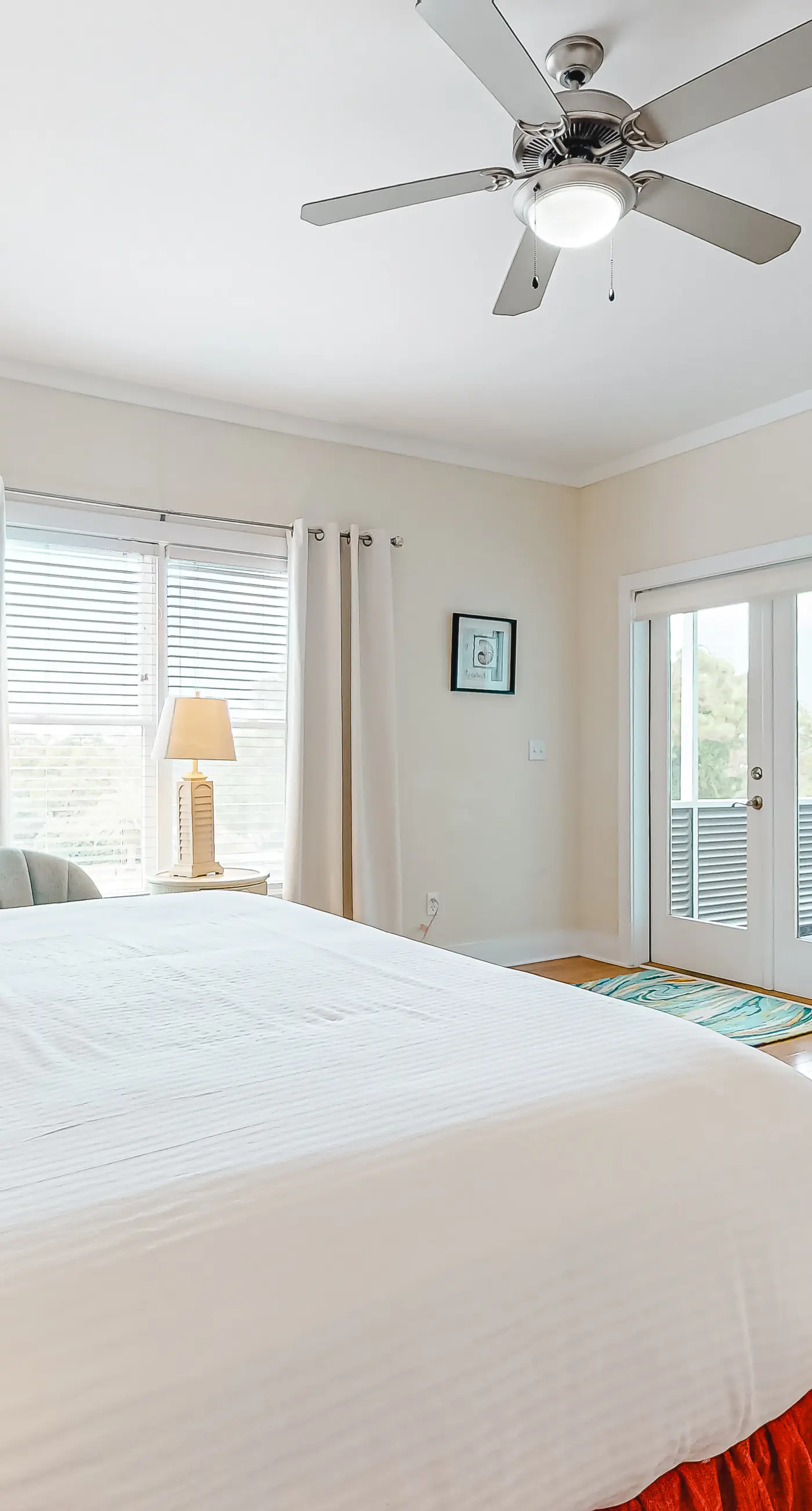 Spacious dog-friendly home with elevator, screened decks, on-site pool, & gym