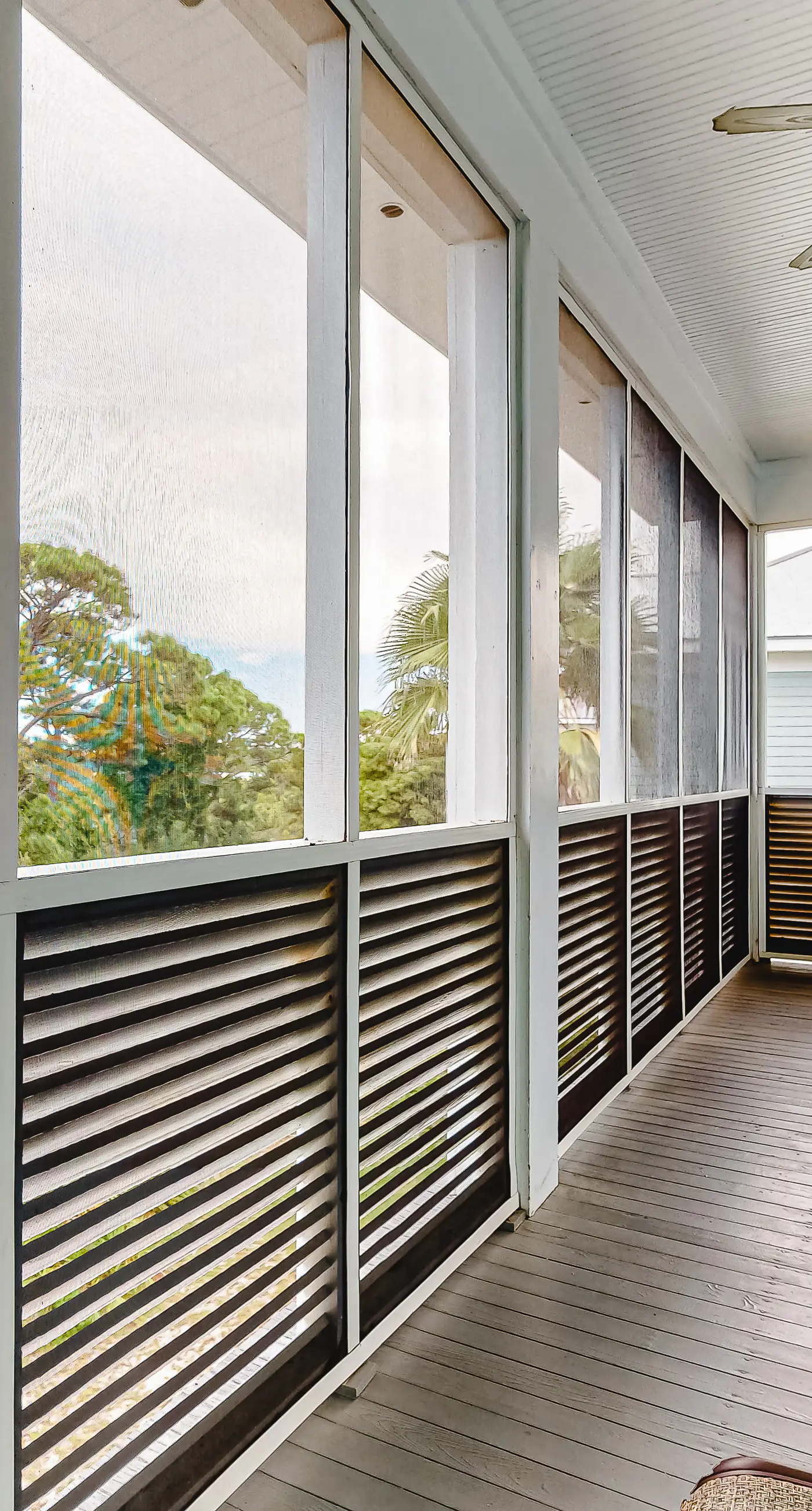 Spacious dog-friendly home with elevator, screened decks, on-site pool, & gym