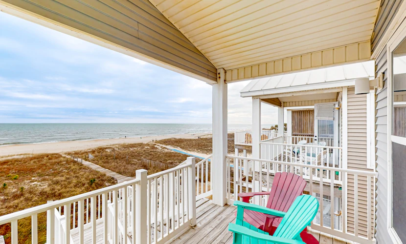 Newly renovated gulf front home - Dog friendly, multiple decks, boardwalk 2 beach
