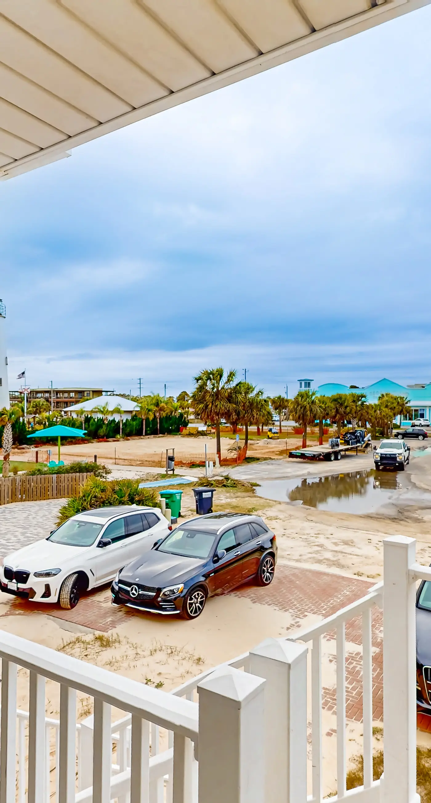 Newly renovated gulf front home - Dog friendly, multiple decks, boardwalk 2 beach