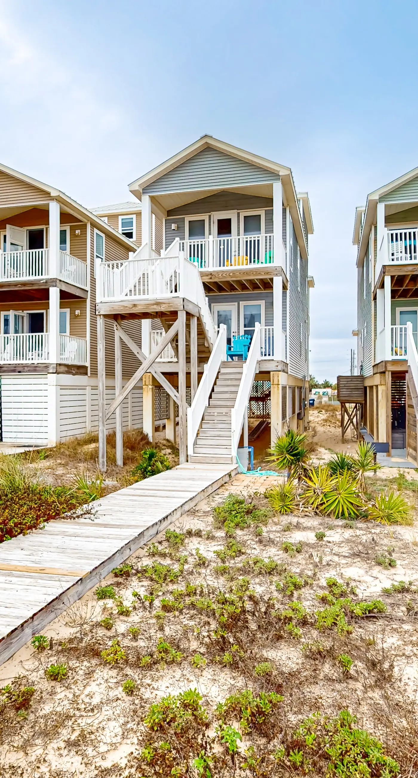 Newly renovated gulf front home - Dog friendly, multiple decks, boardwalk 2 beach