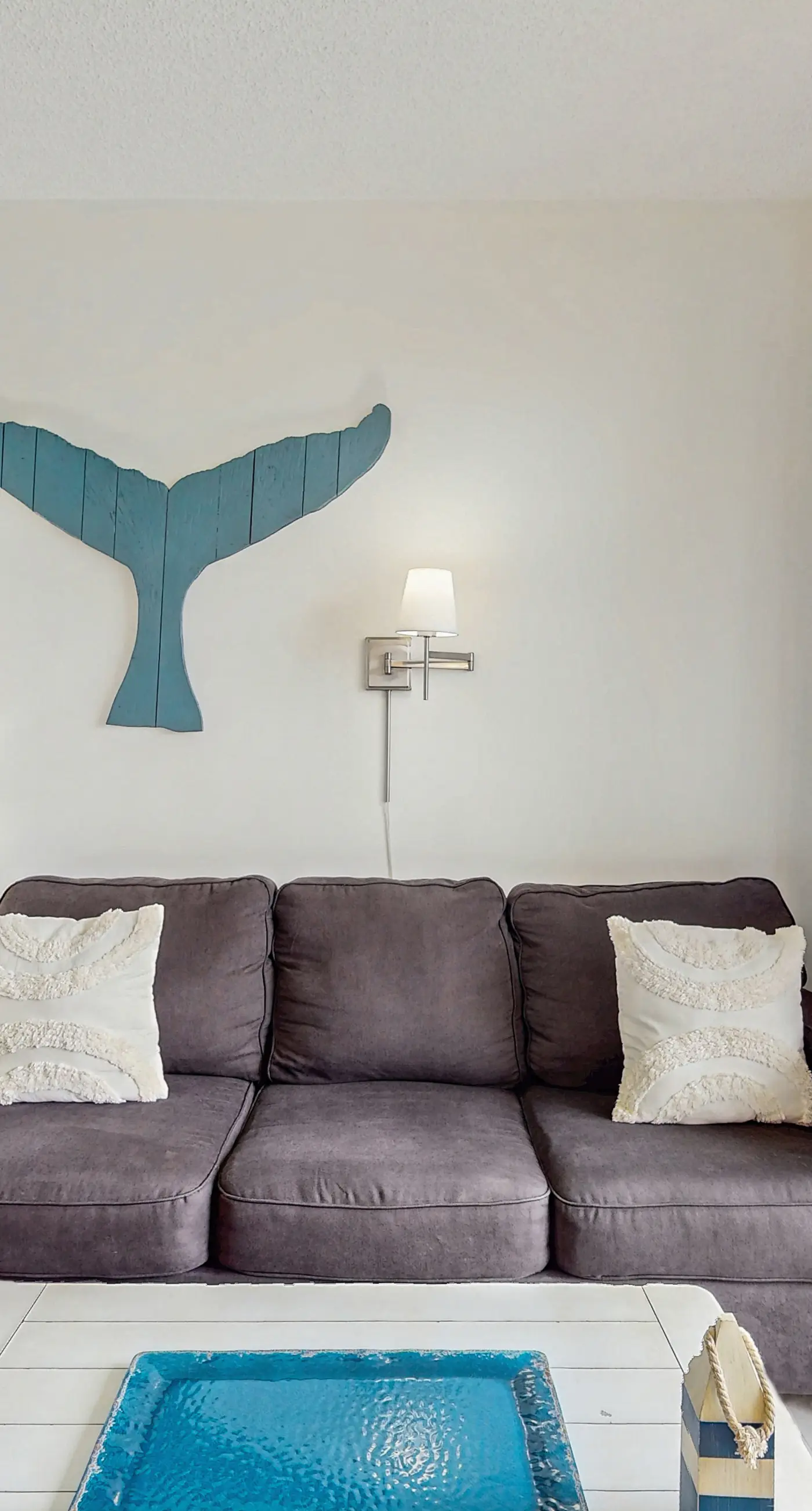Cozy, waterfront studio condo with pool, dock & beach access