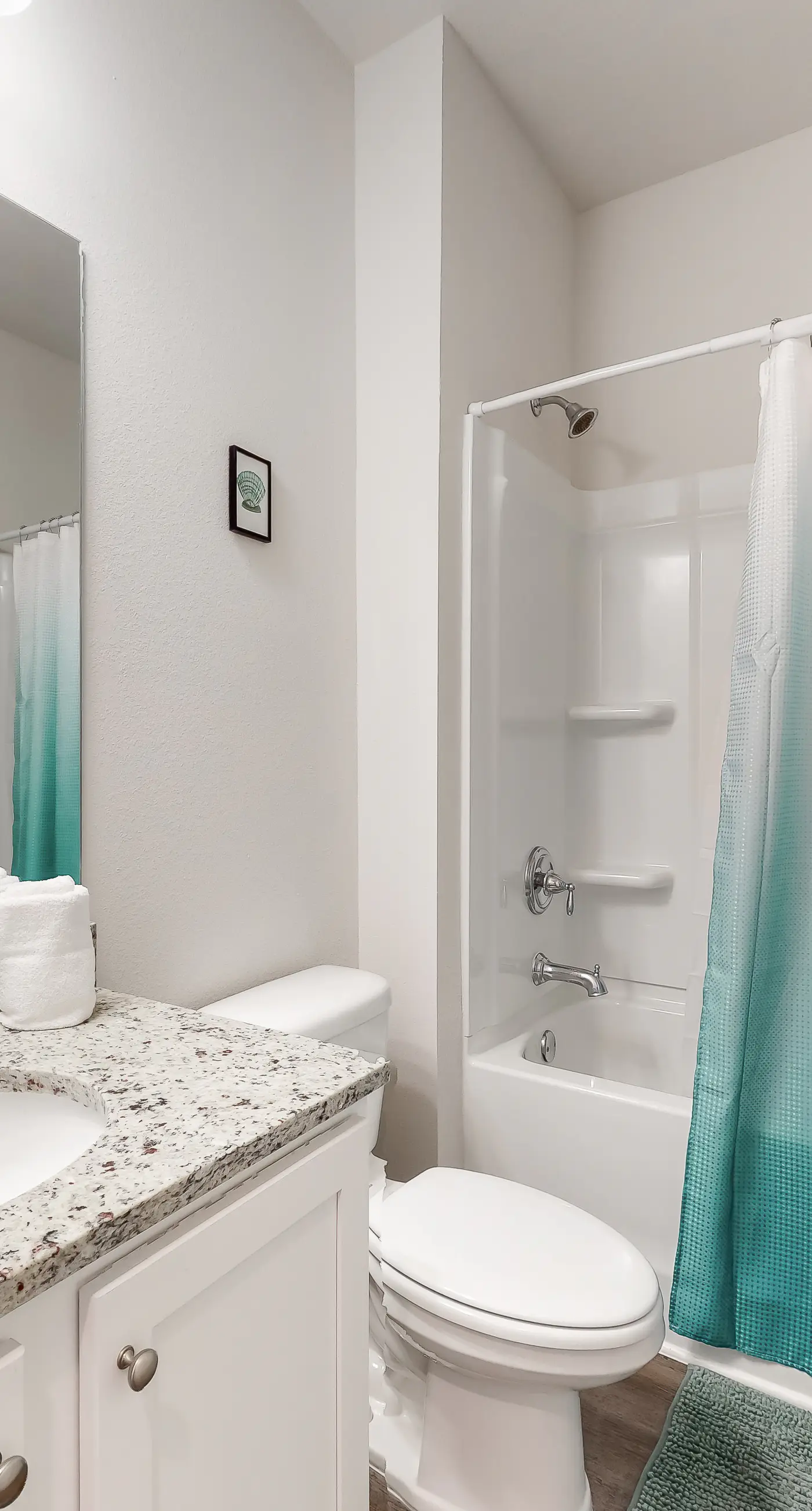 Lovely coastal home with pool access, fast WiFi, screened patio & great location
