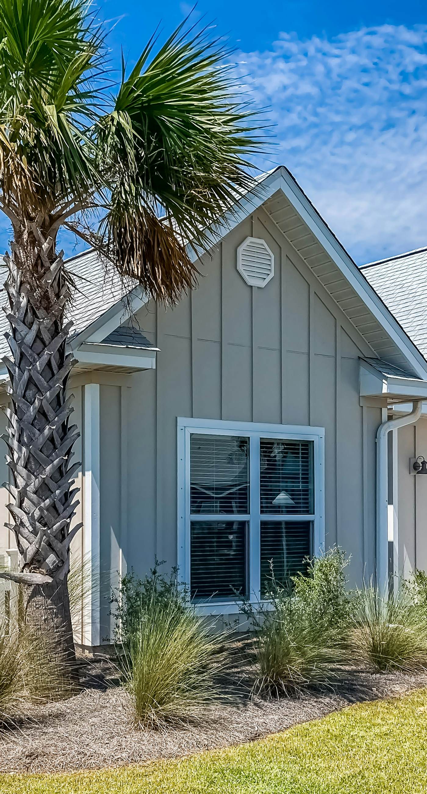 Windmark - Day Drinking | House in Port St Joe with a hot tub & additional suite