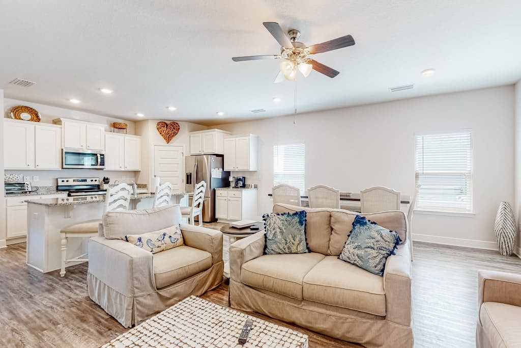 Windmark - Day Drinking | House in Port St Joe with a hot tub & additional suite