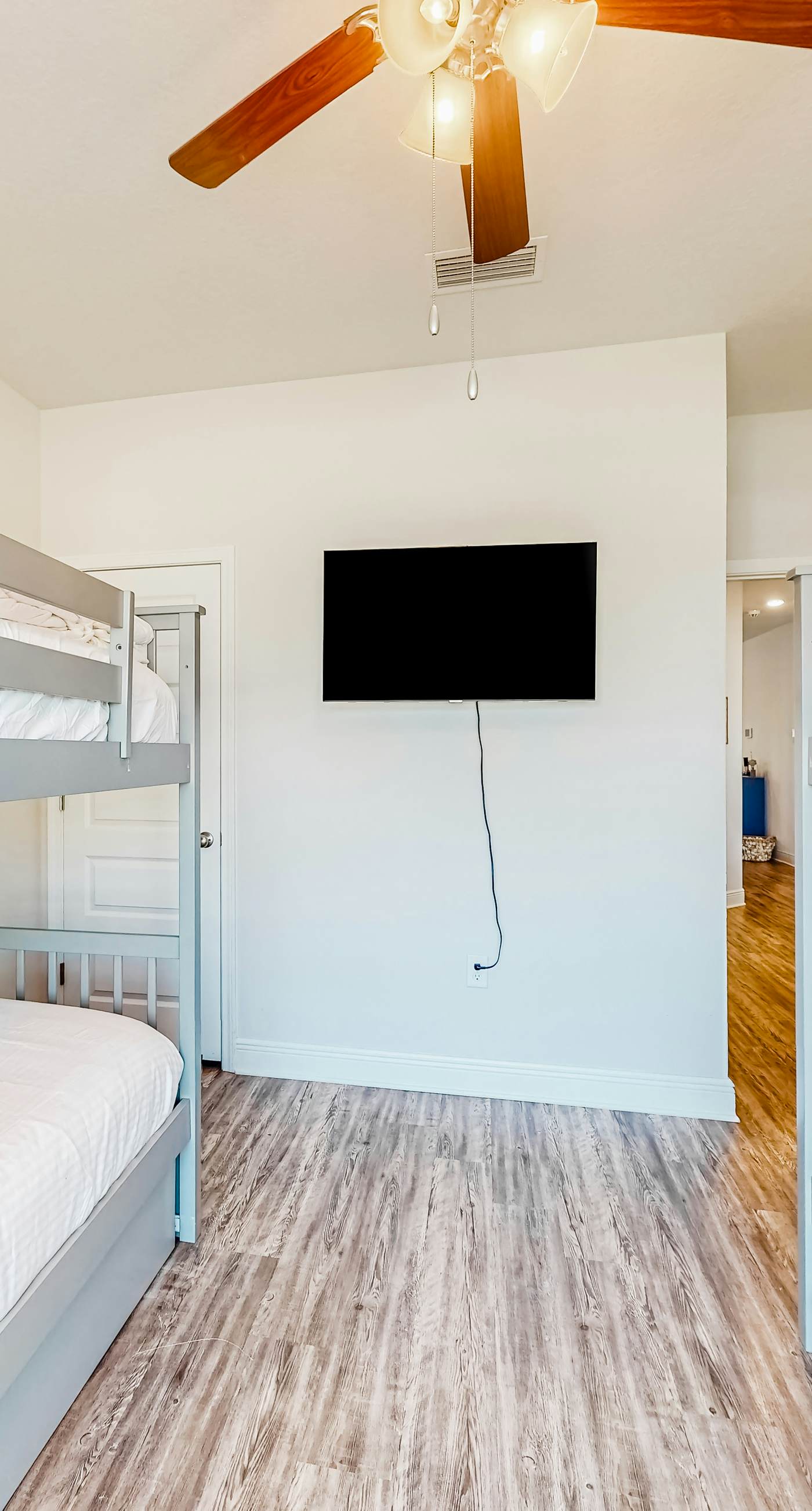 Windmark - Day Drinking | House in Port St Joe with a hot tub & additional suite