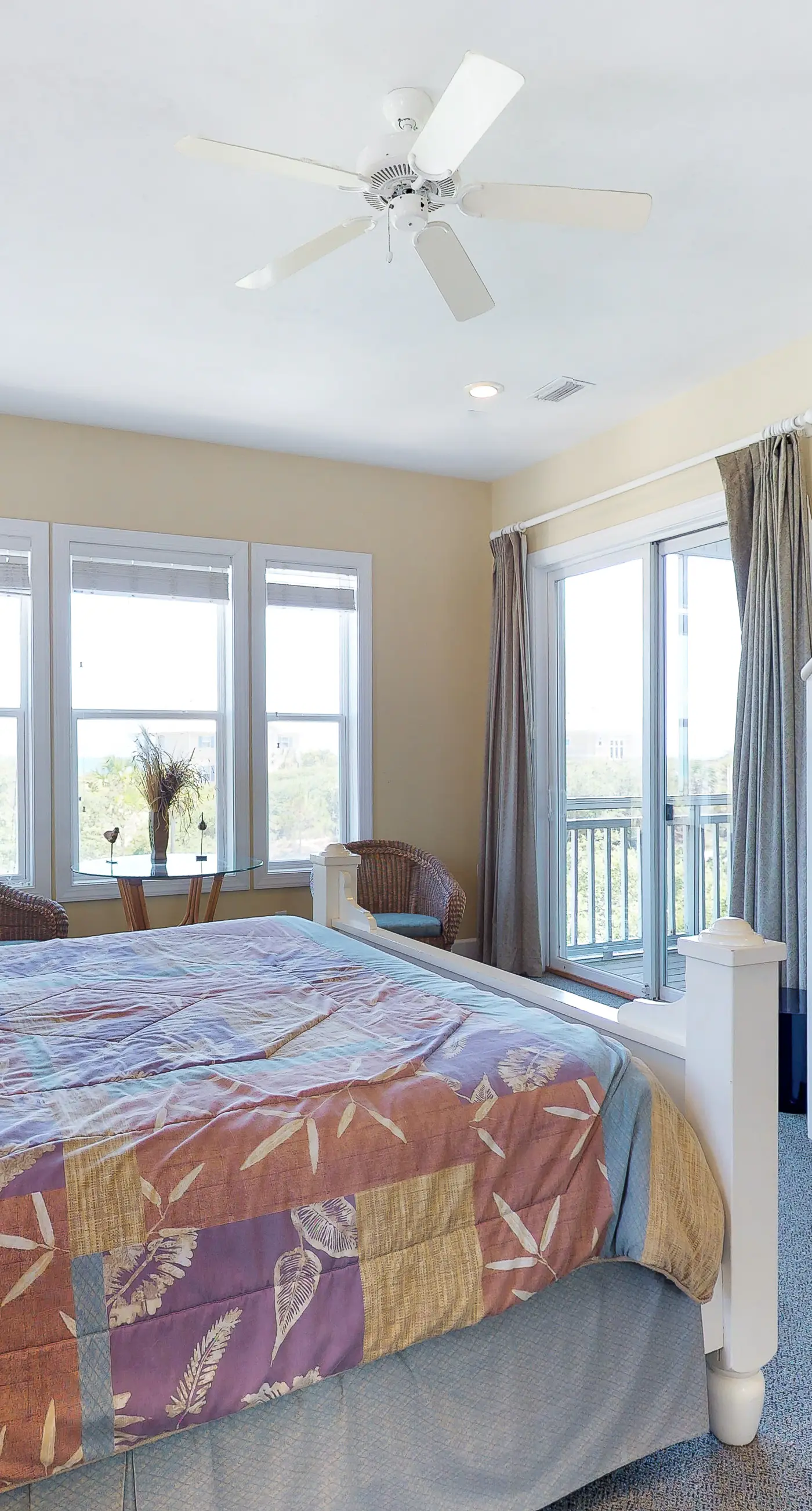 Dog-friendly home near the beach with private pool & gym