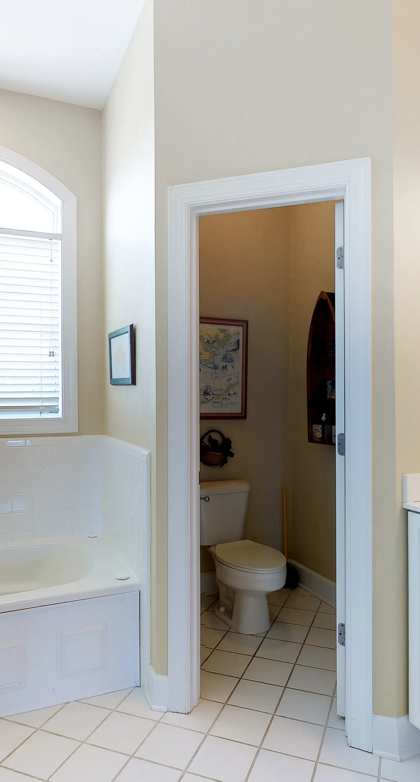 Dog-friendly home near the beach with private pool & gym