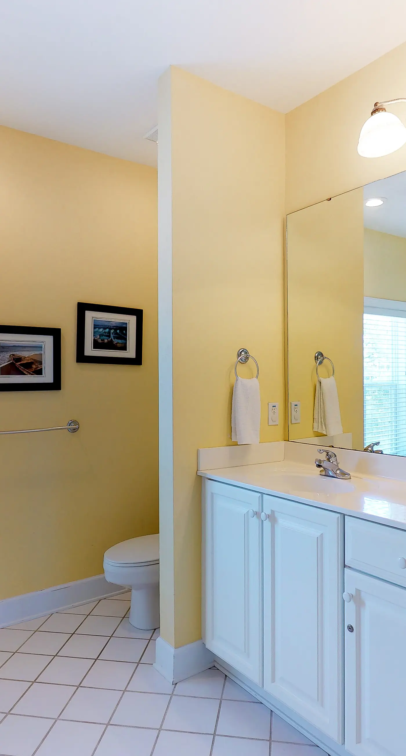 Dog-friendly home near the beach with private pool & gym