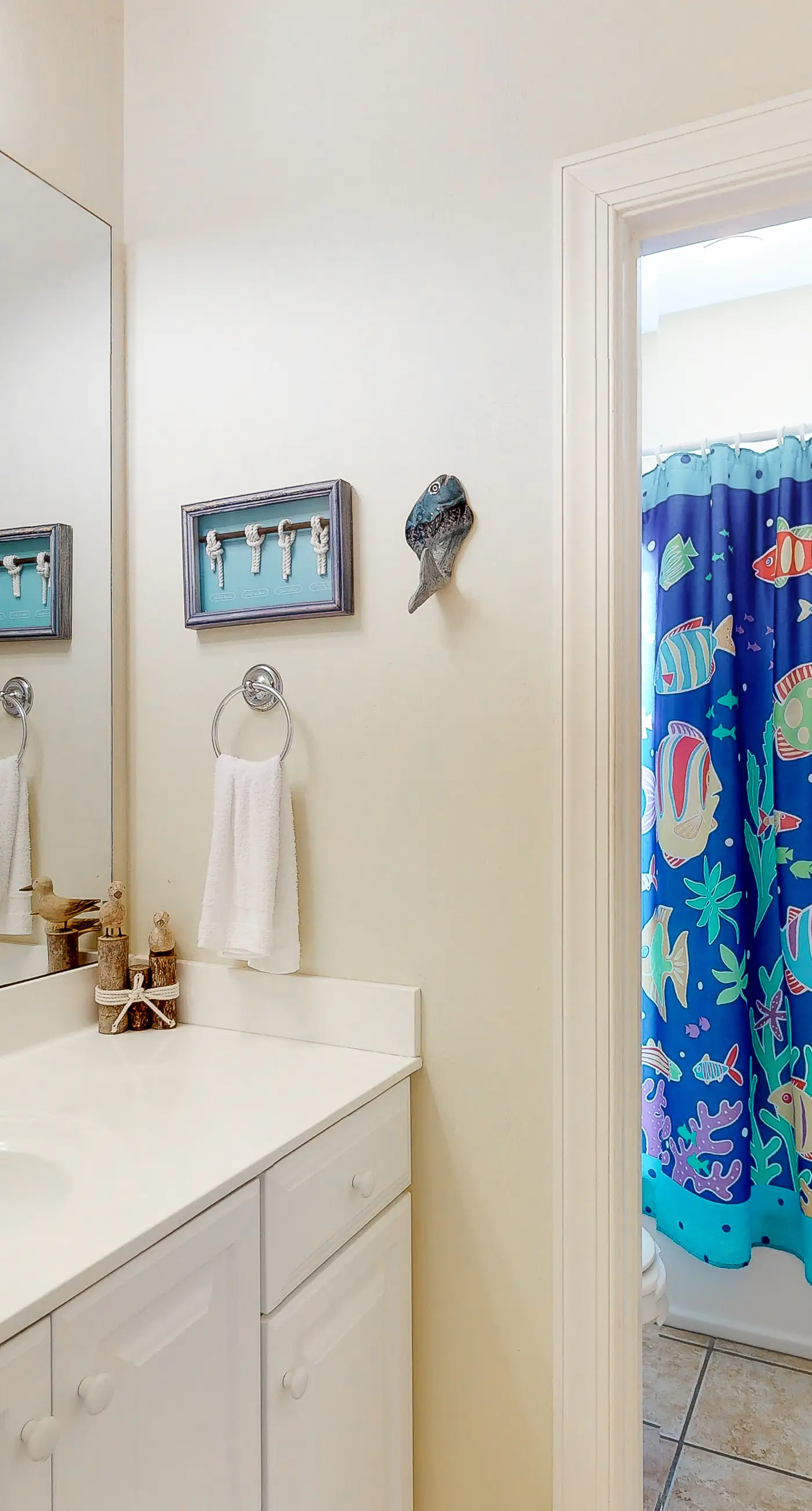 Dog-friendly home near the beach with private pool & gym