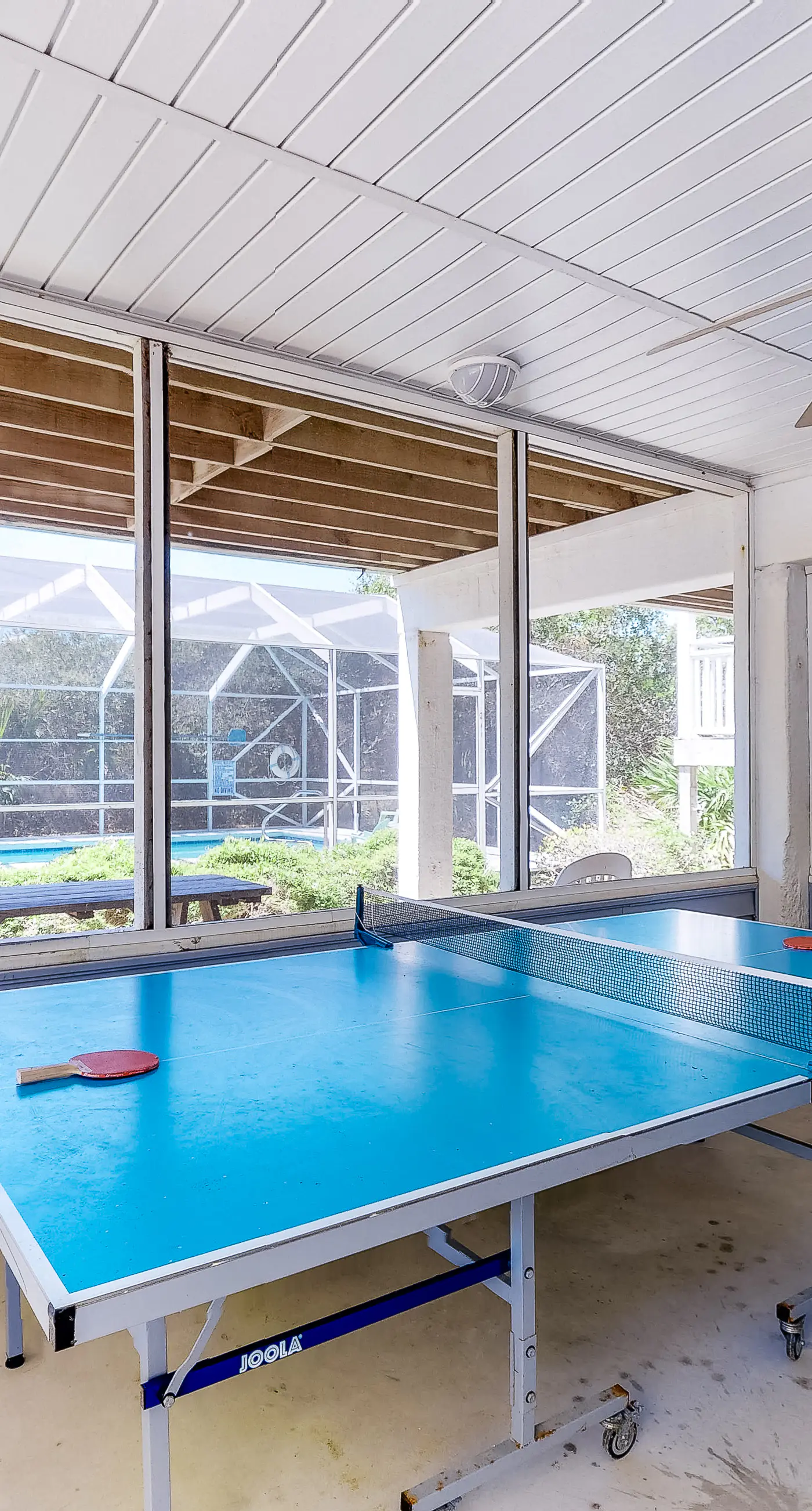 Dog-friendly home near the beach with private pool & gym