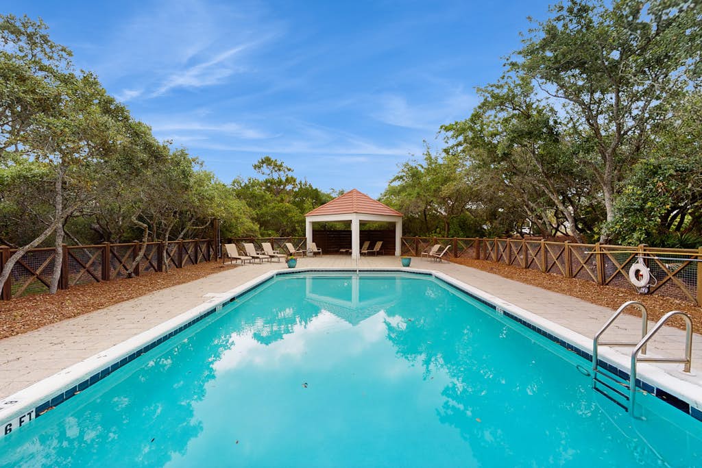 Gorgeous coastal home with plenty of space, shared pool and easy beach access