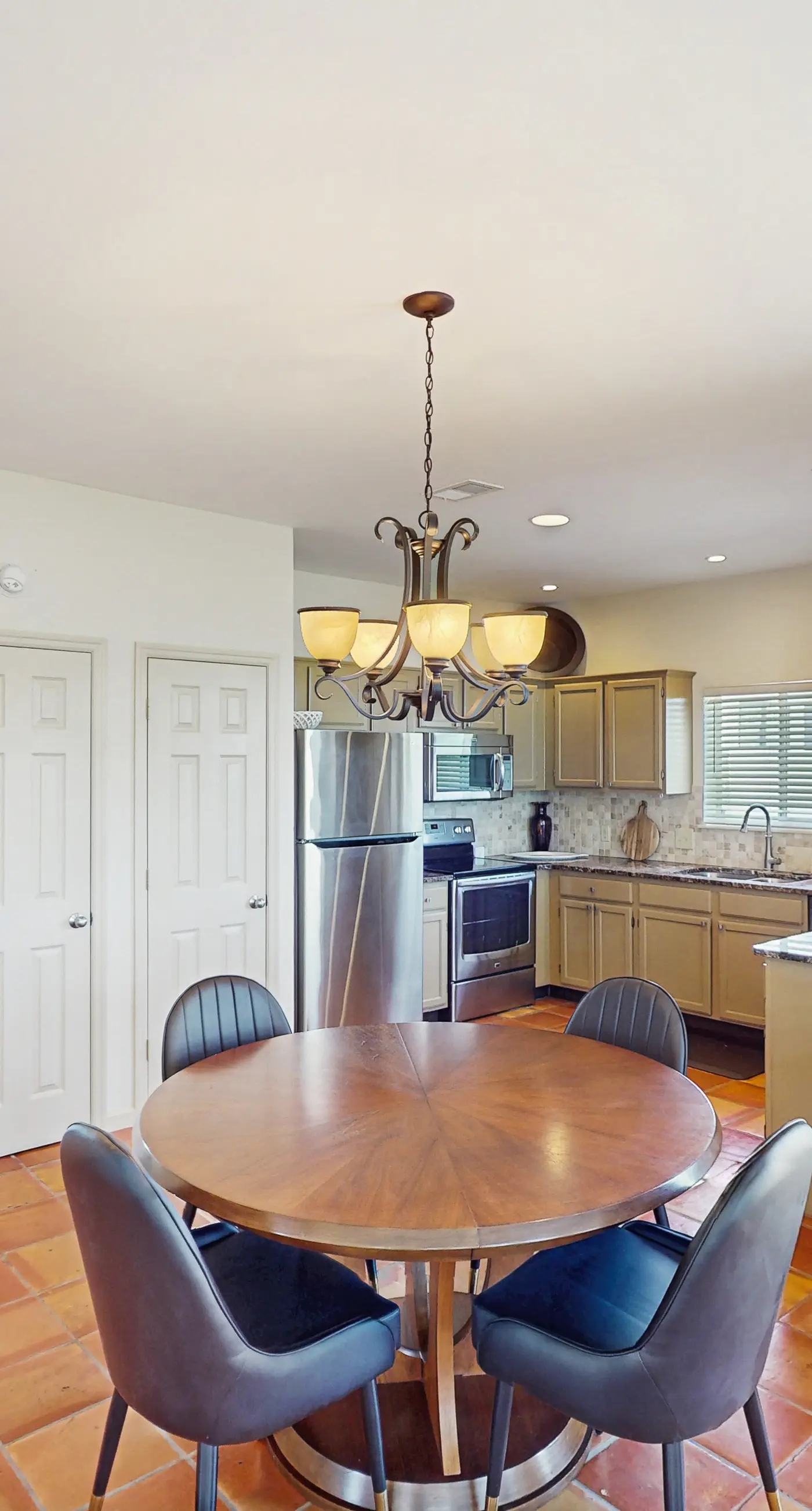 Gorgeous coastal home with plenty of space, shared pool and easy beach access