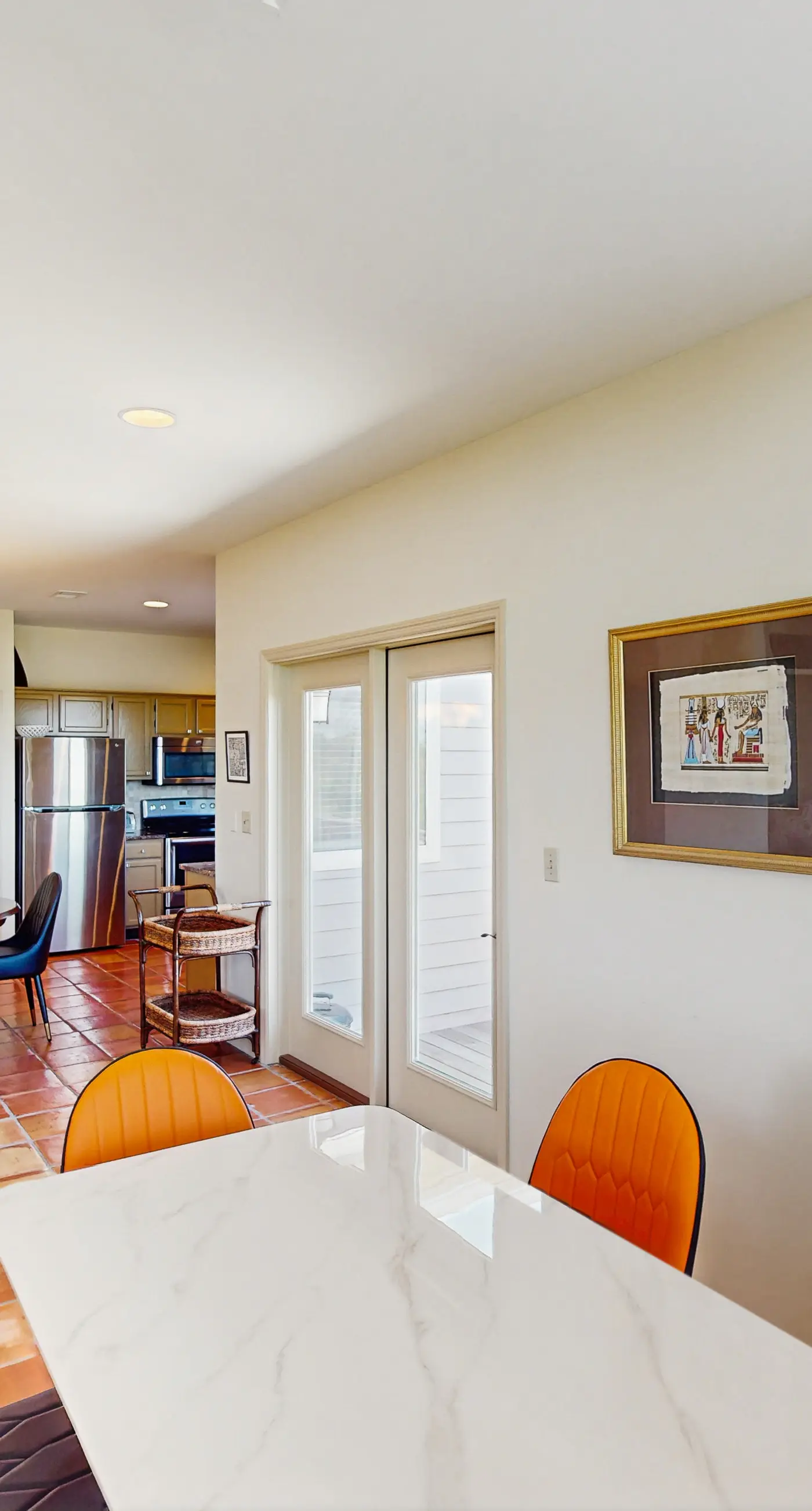 Gorgeous coastal home with plenty of space, shared pool and easy beach access