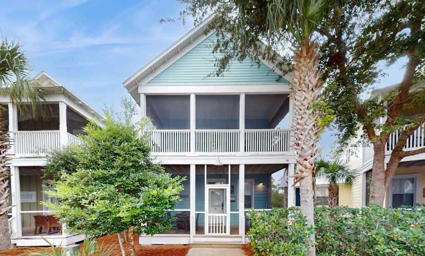 Family-Friendly Home with Shared Hot Tub - Beach Access 1 Mile Away