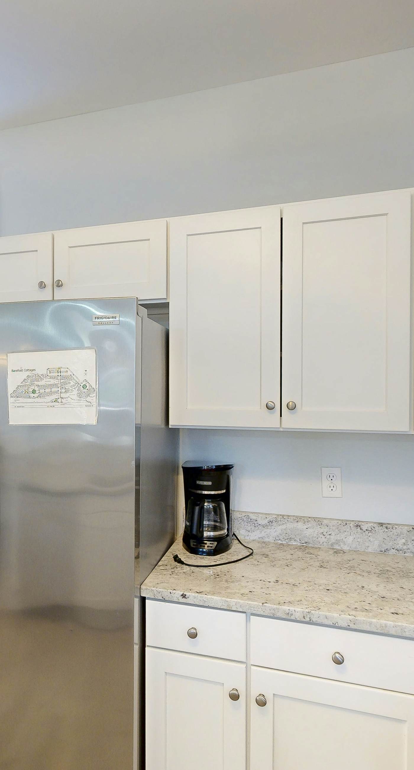 Family-Friendly Home with Shared Hot Tub - Beach Access 1 Mile Away