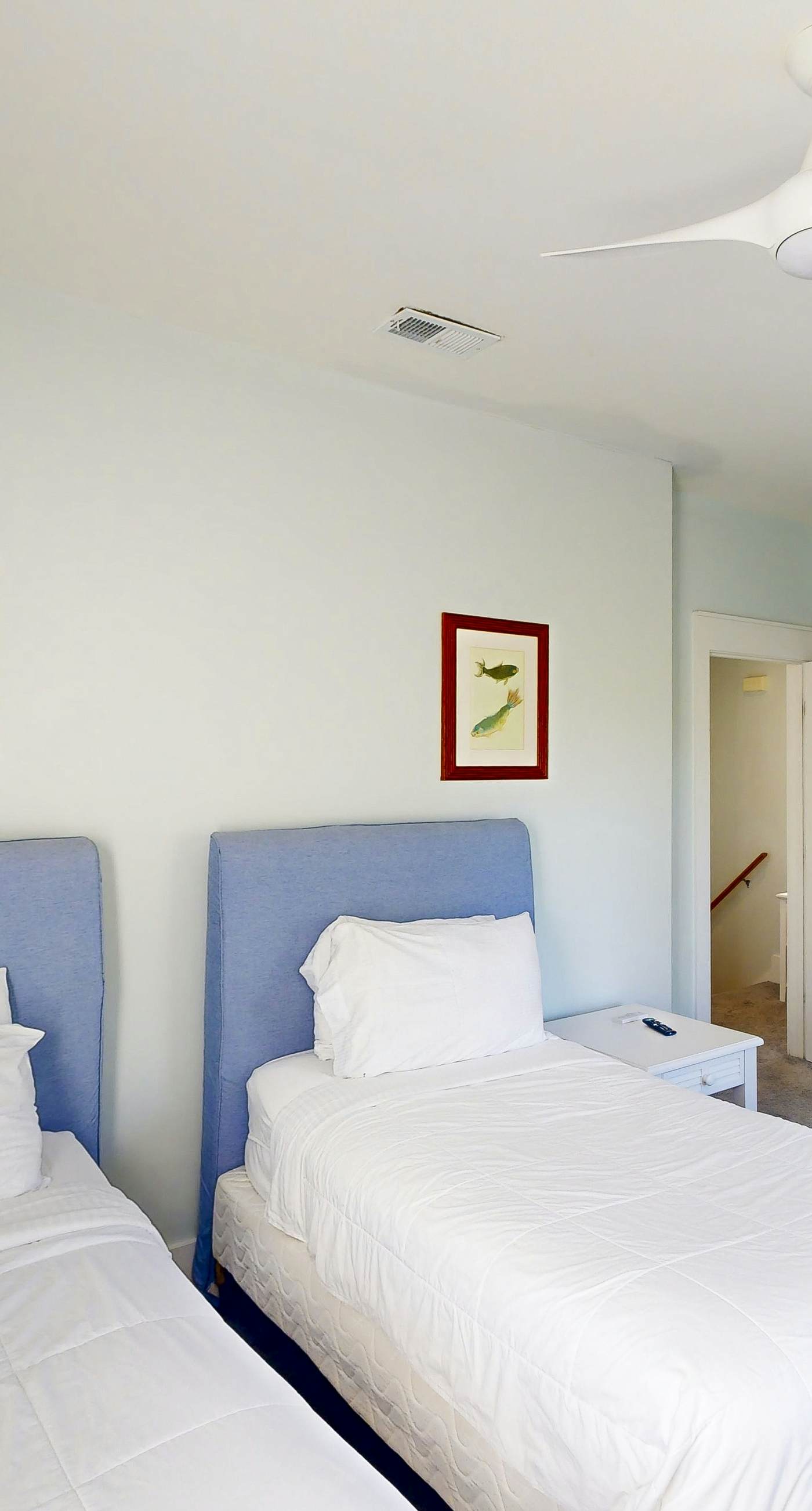 Family-Friendly Home with Shared Hot Tub - Beach Access 1 Mile Away