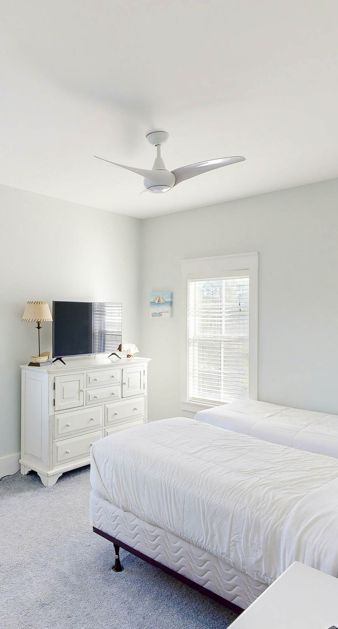 Family-Friendly Home with Shared Hot Tub - Beach Access 1 Mile Away