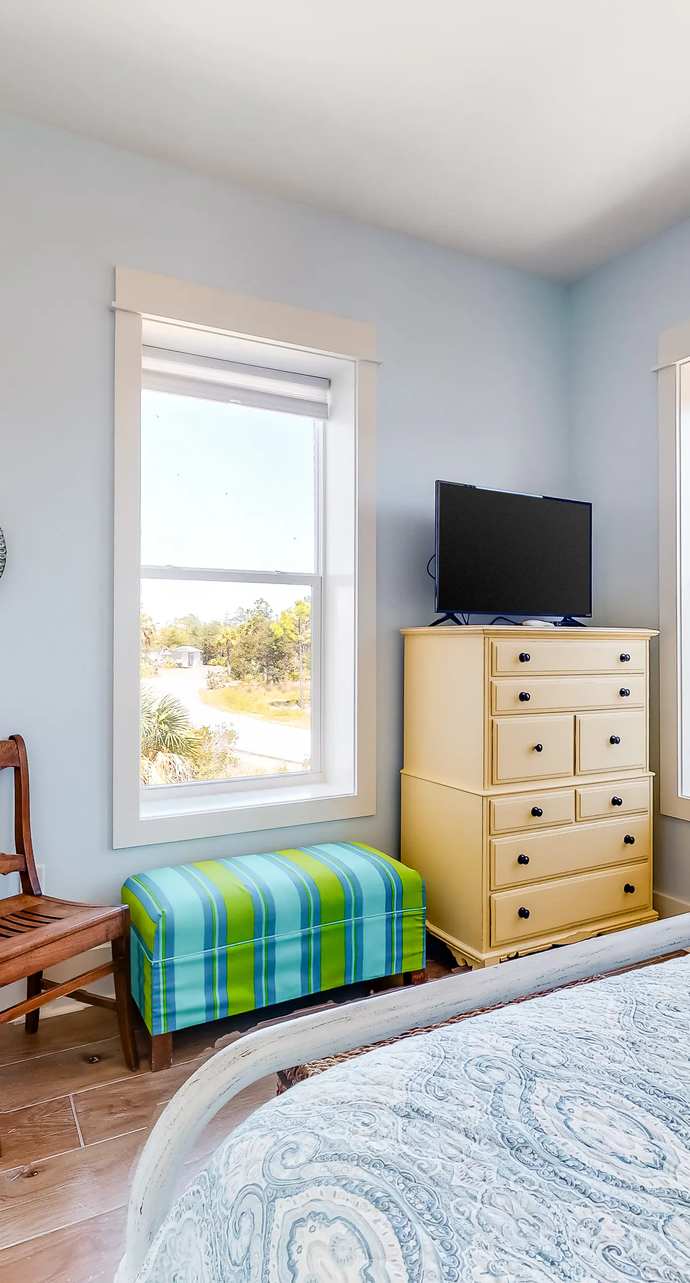 Gulf-front home with infinity pool, AC, kayaks, & paddleboard - close to beach